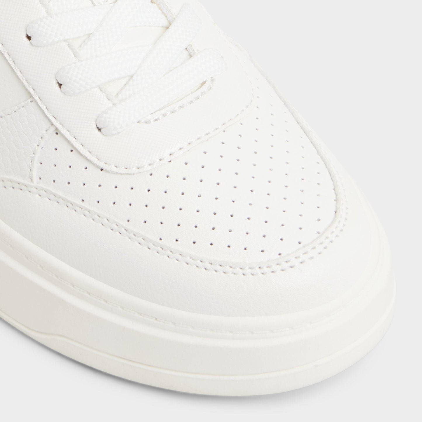 Jaylla White Women's Low top sneakers -  - White