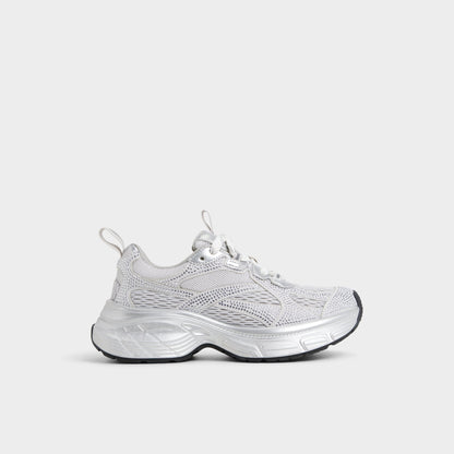 Powerplay in Silver - Jogger sneaker - Silver
