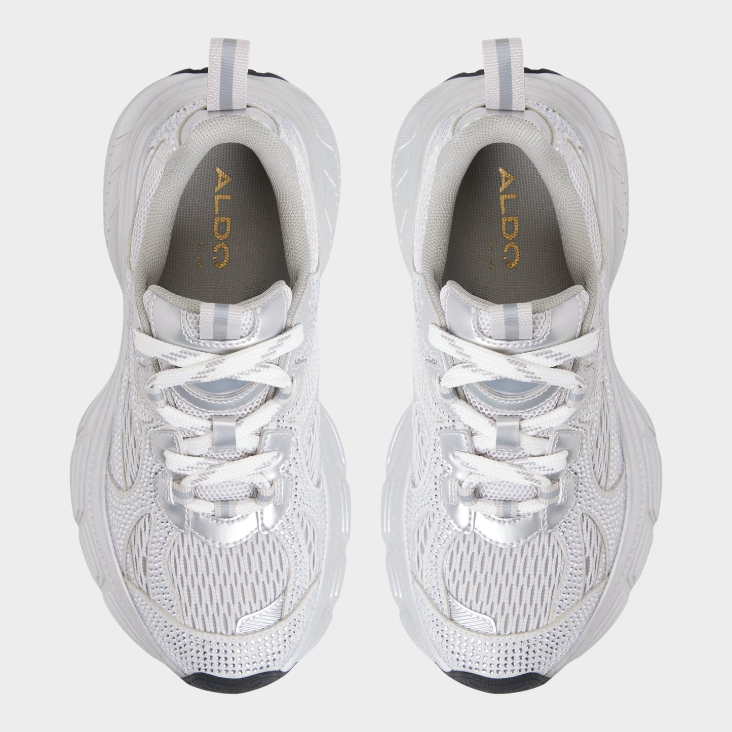 Powerplay in Silver - Jogger sneaker - Silver