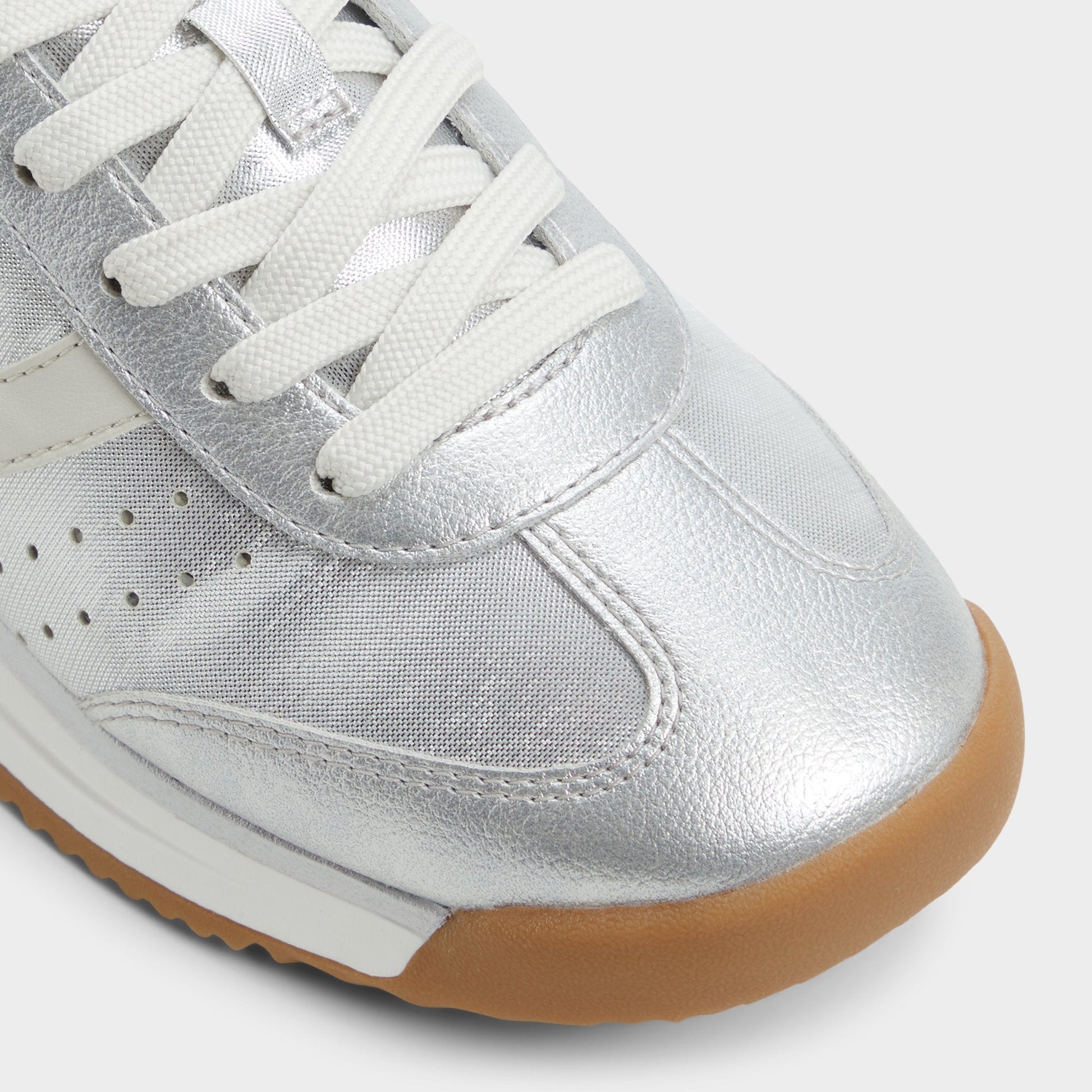 Stepcount Silver Women's Low top sneakers - Jogger sneaker, Jogger sole - Silver