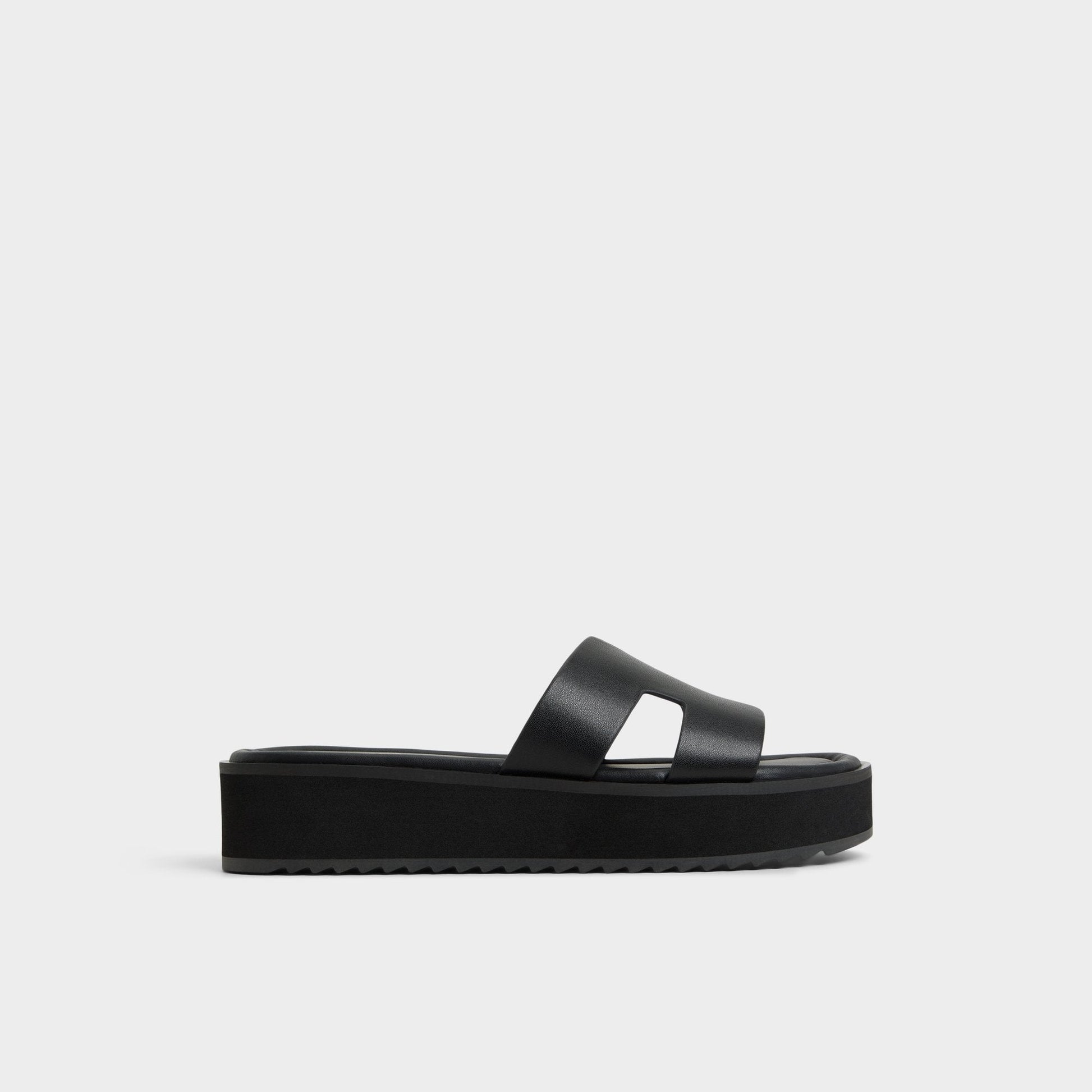 Anayelie in Black - Slide sandal, Platform - Black