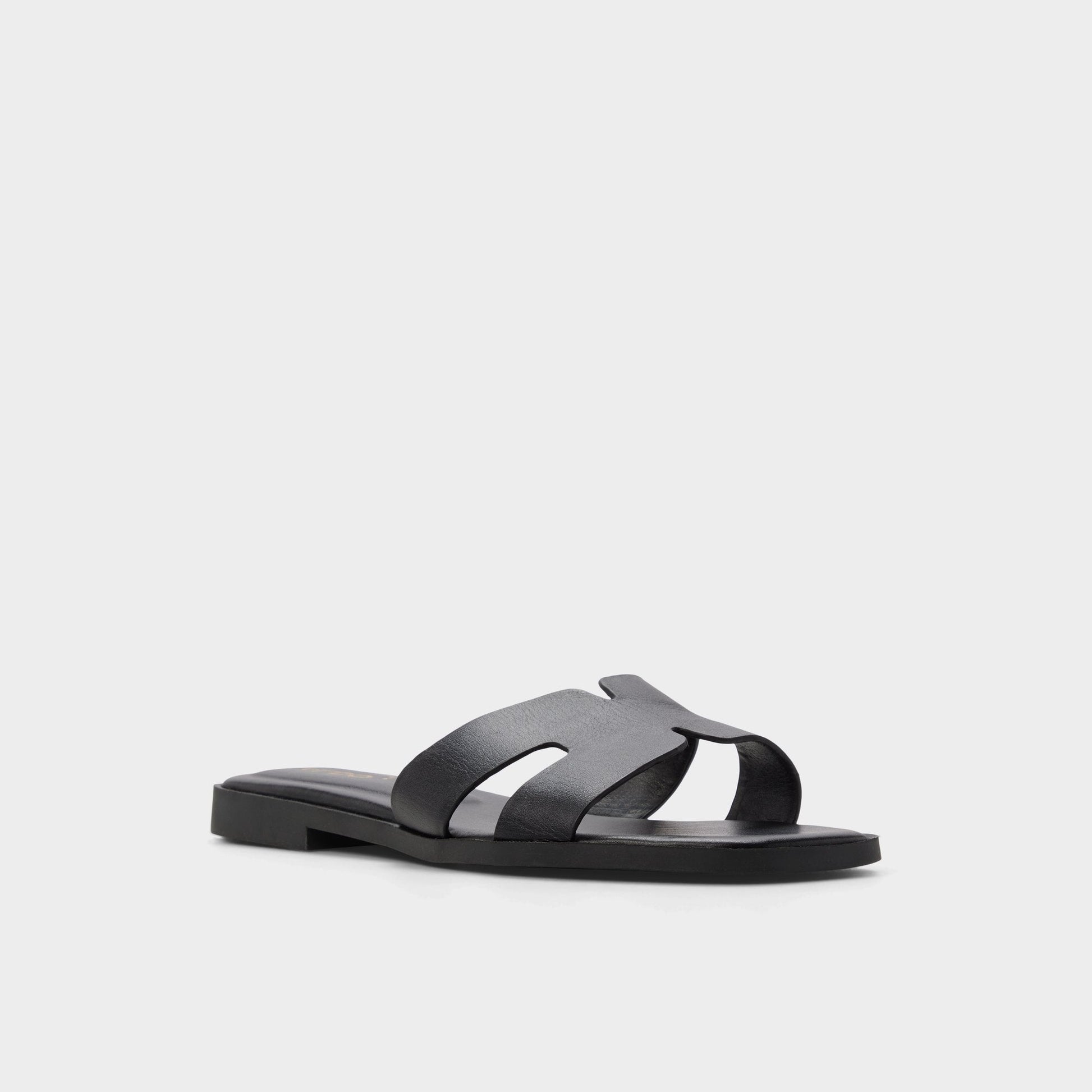 Itsandalb in Black -  - Black