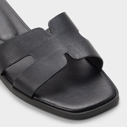 Itsandalb in Black -  - Black