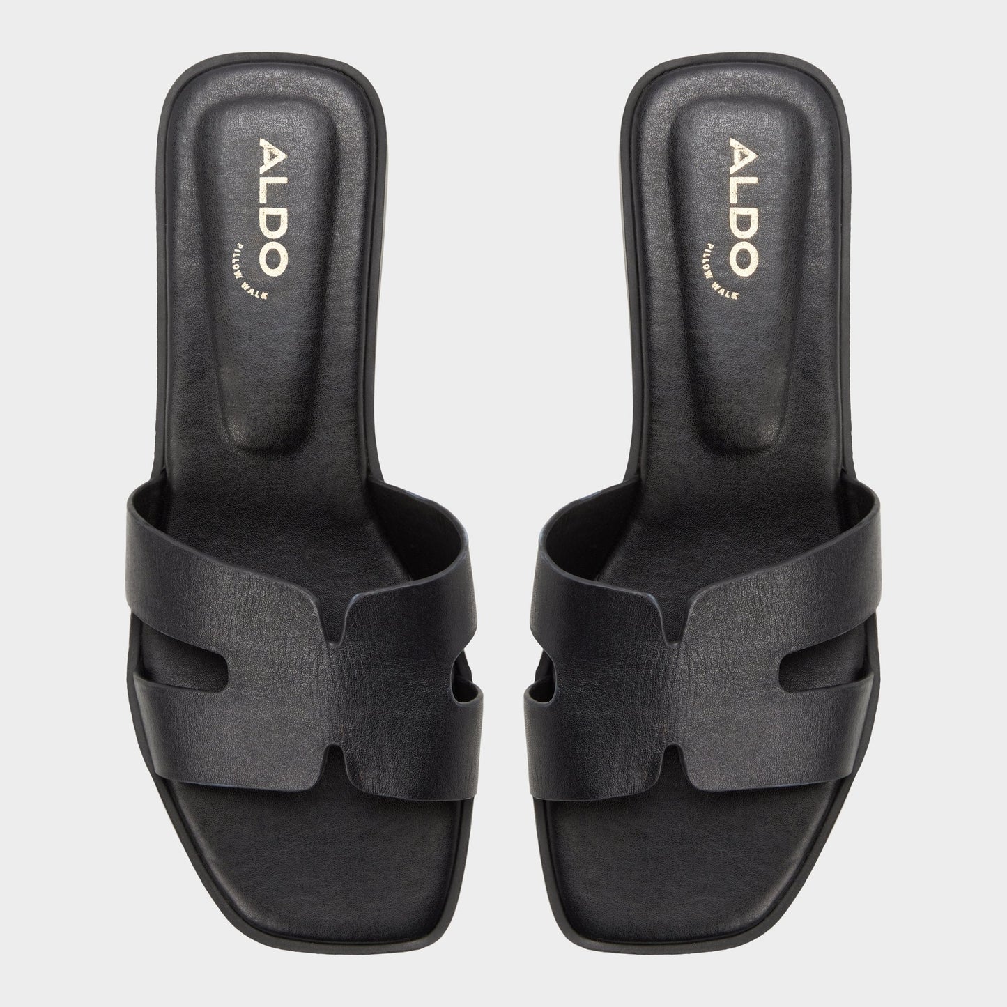 Itsandalb in Black -  - Black