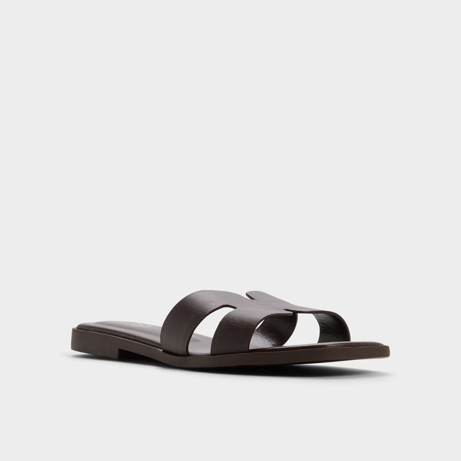 Itsandalb in Dark Brown -  - Dark Brown