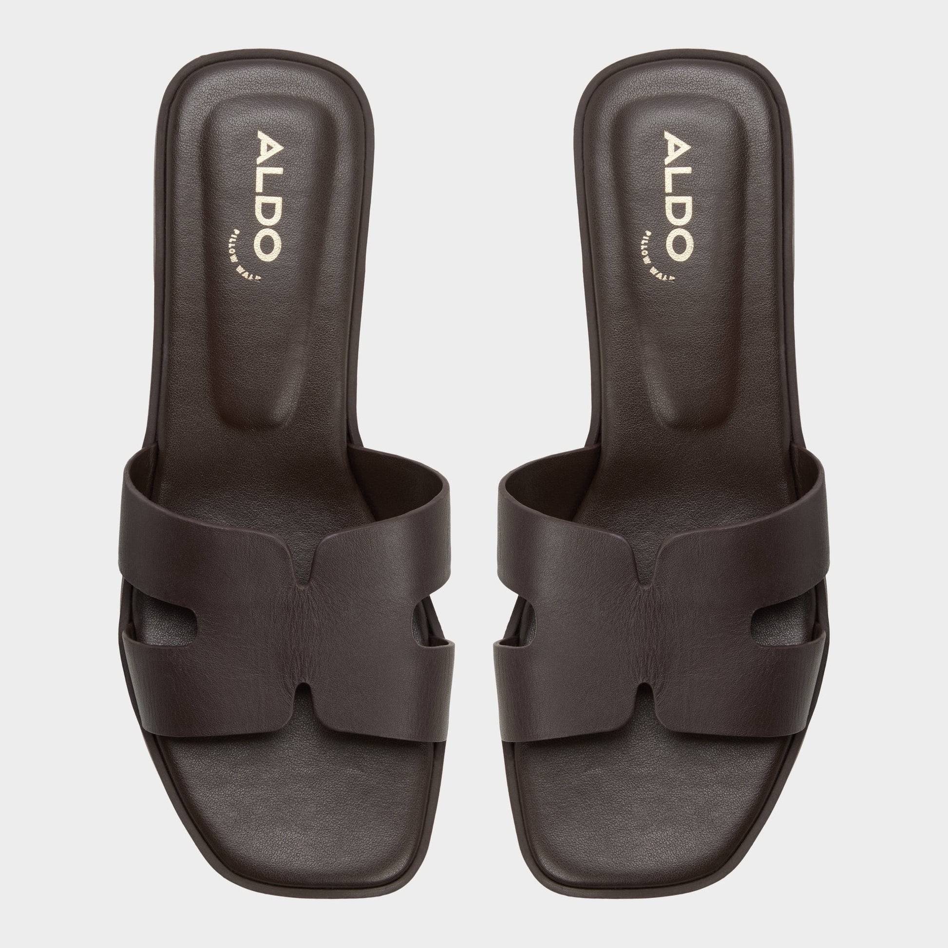 Itsandalb in Dark Brown -  - Dark Brown