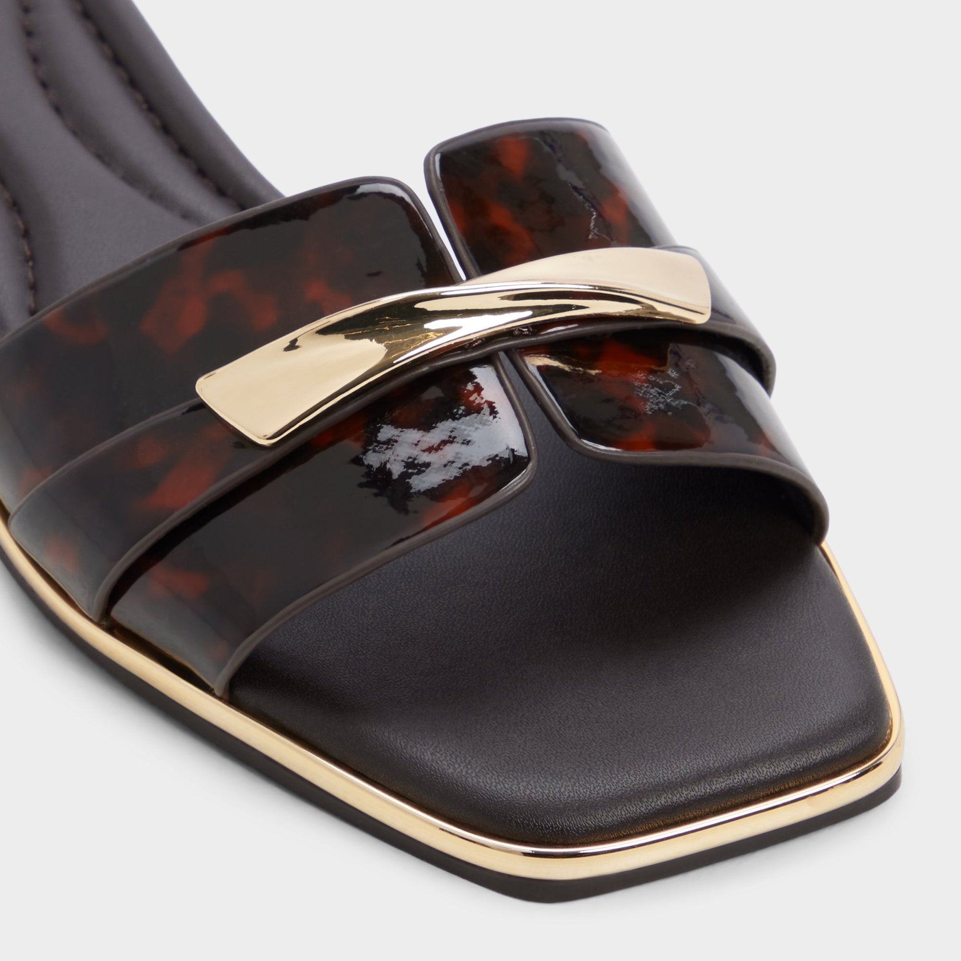 Darlina in Open Brown - Slide sandal - Open brown