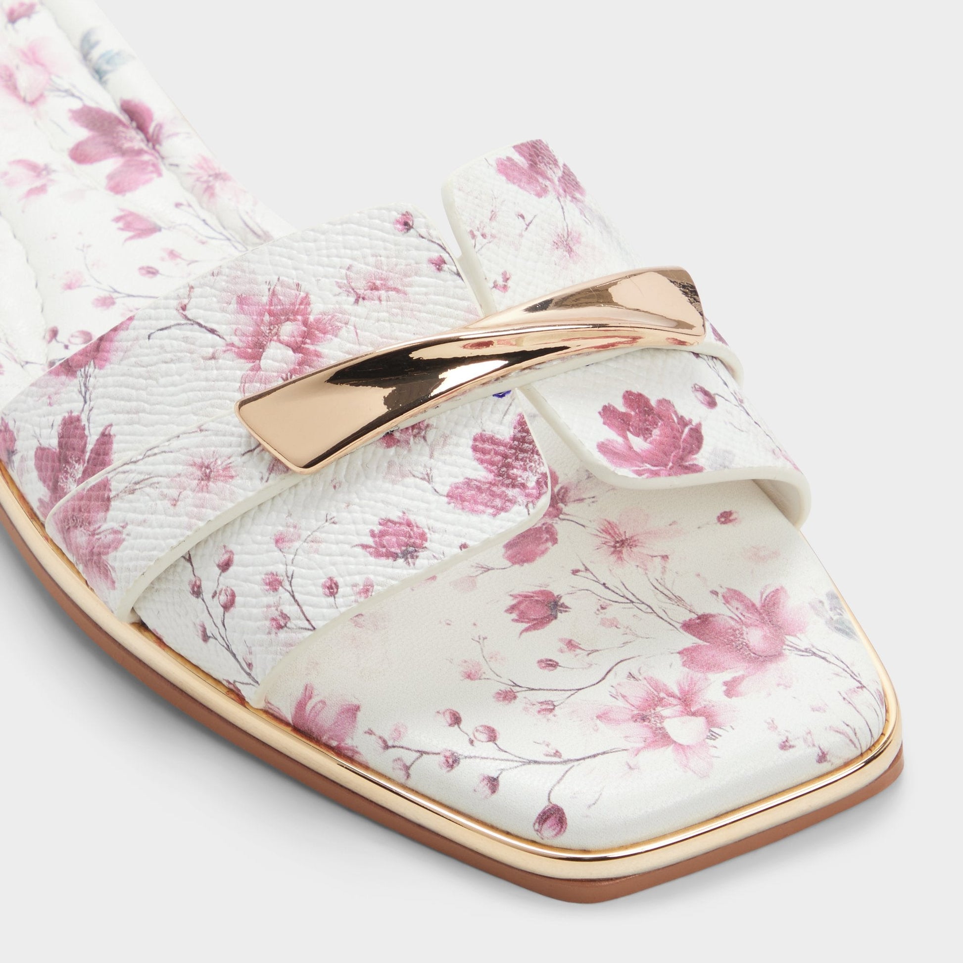 Darlina in White Combo - Slide sandal - White combo