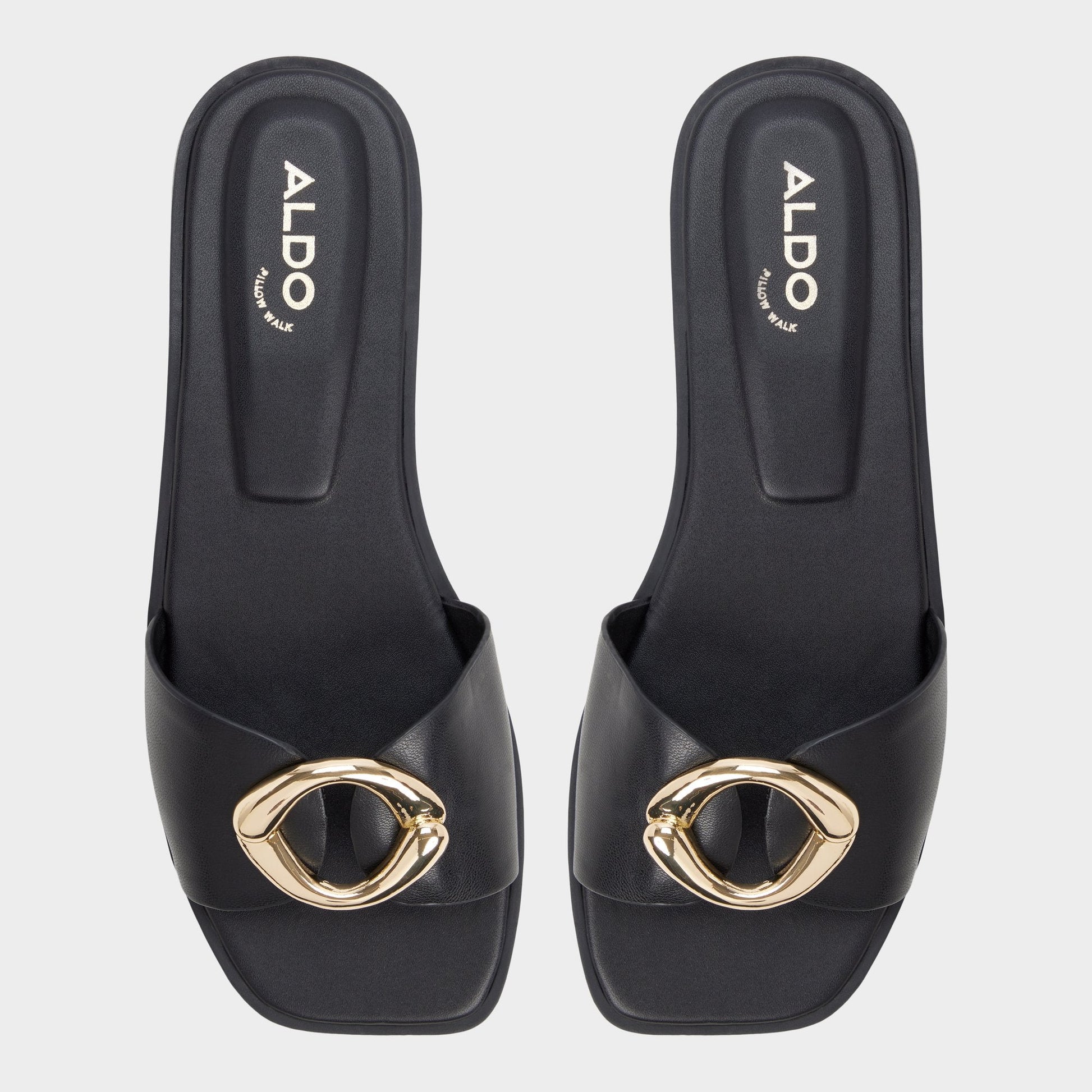 Biggin in Black - Slide sandal - Black
