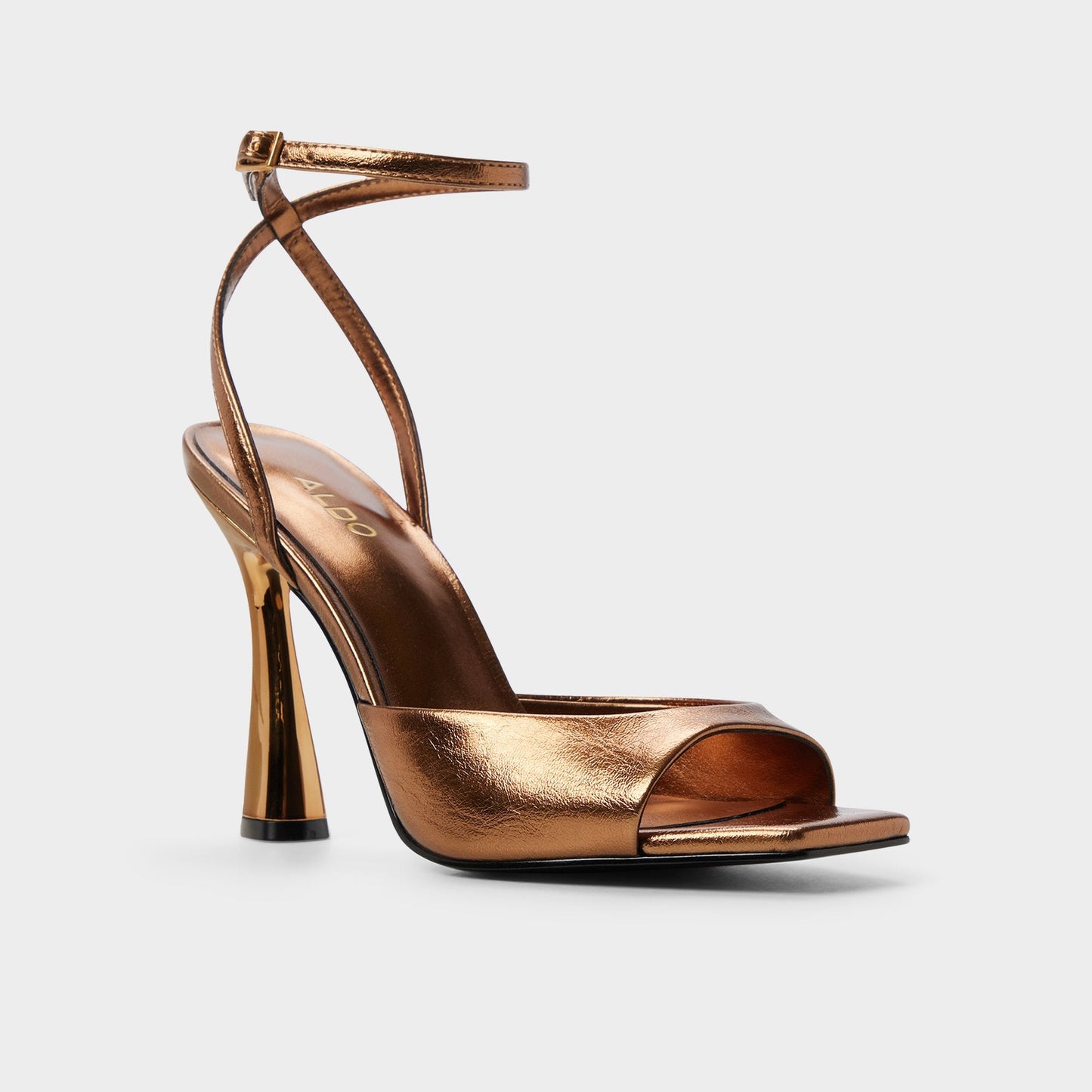 Alisonn in Bronze -  - Bronze