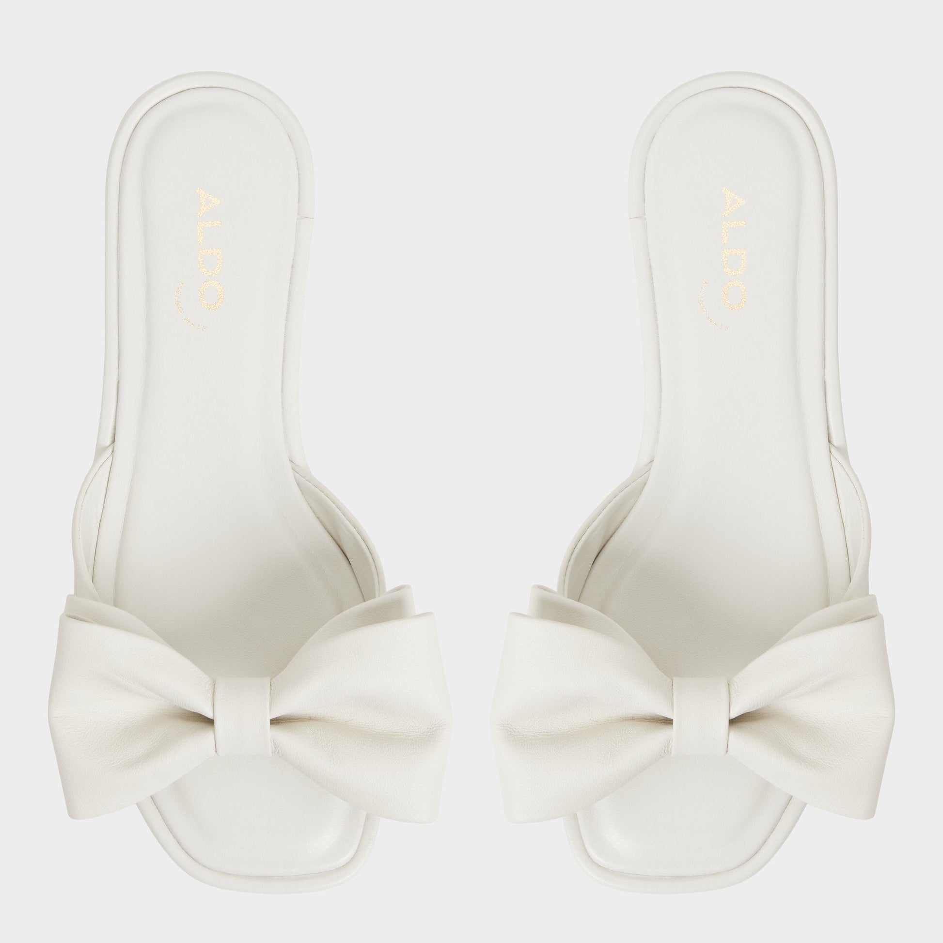 Bowetta in Other White - Slide sandal - Other white