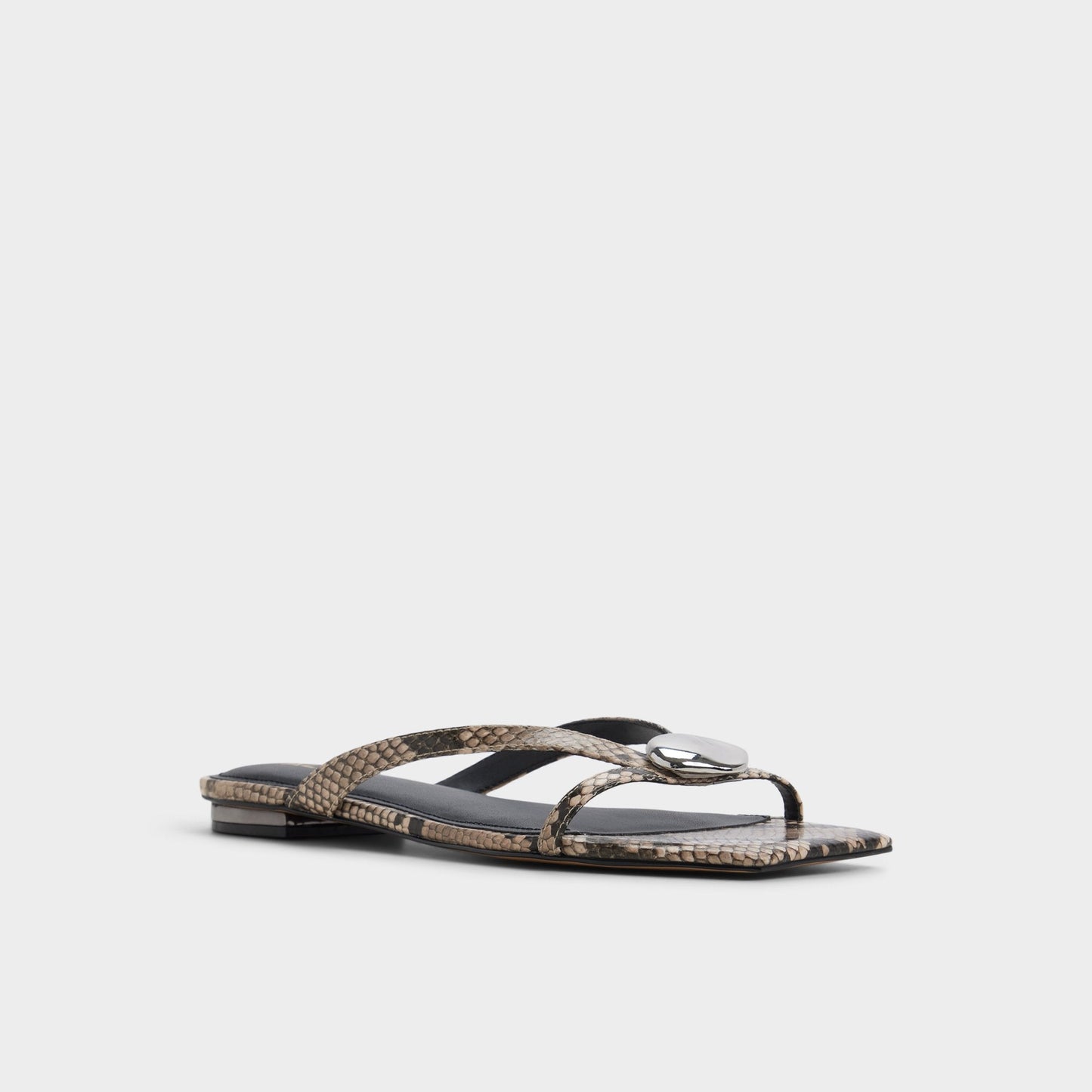 Iliria White/Black Women's Flats - Slide sandal - White/black
