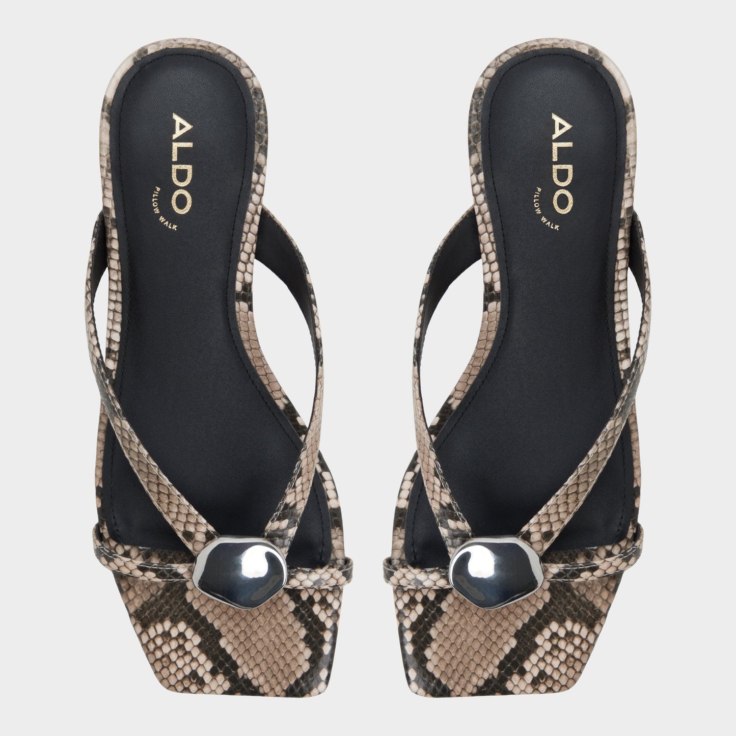 Iliria White/Black Women's Flats - Slide sandal - White/black