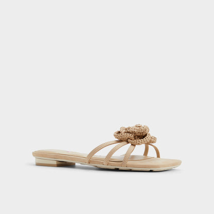 Wildbloom Sand Women's Travel essentials - Strappy flat sandal - Sand