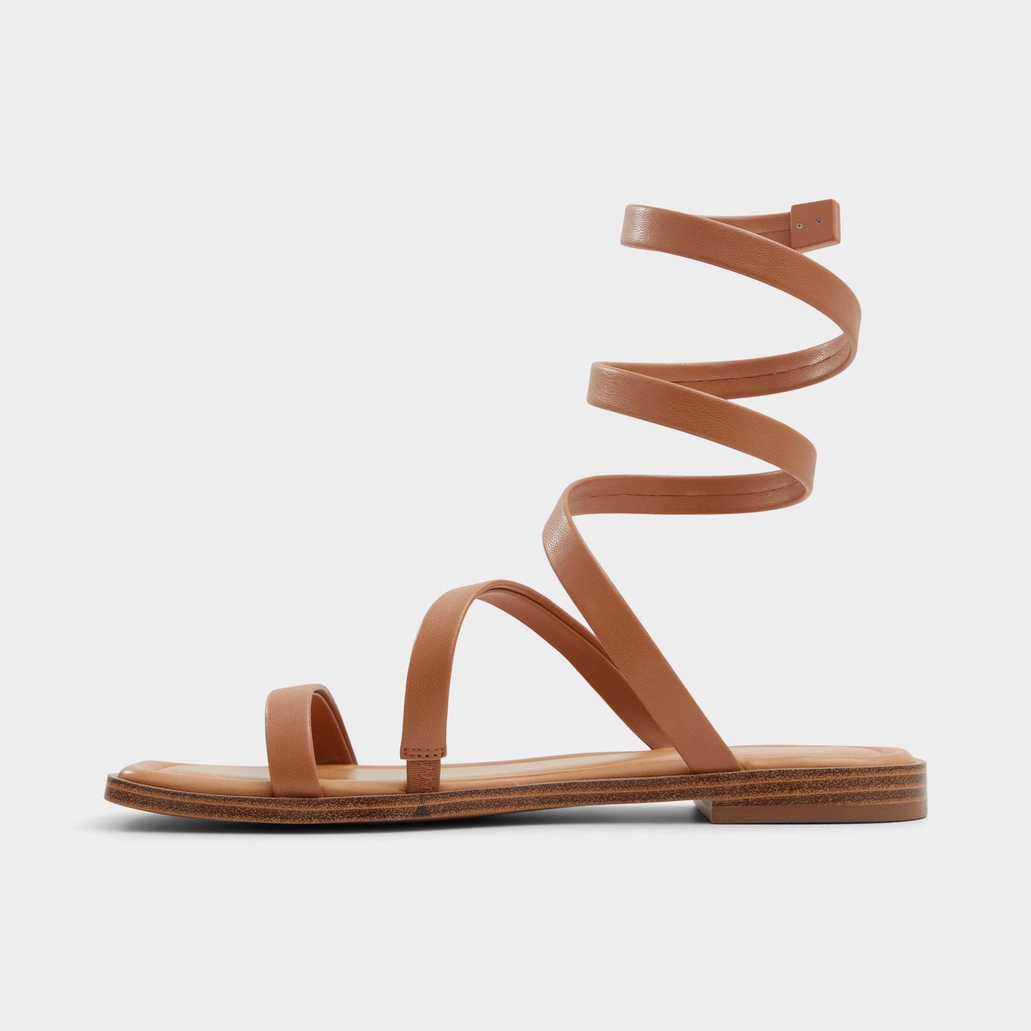 Spinella in Medium Brown - Strappy flat sandal - Medium Brown