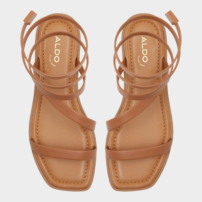 Spinella in Medium Brown - Strappy flat sandal - Medium Brown