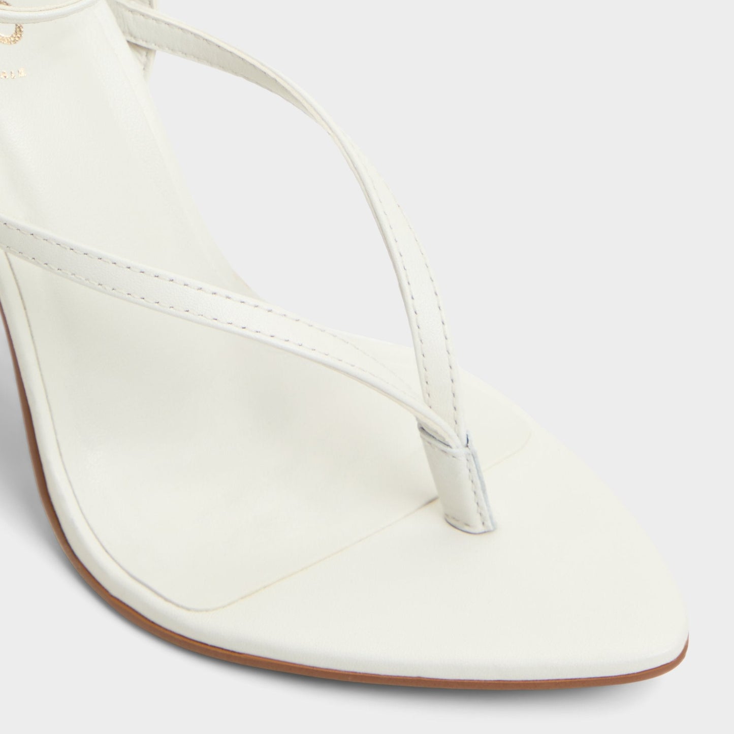 Abyfindley White/Bone Women's Strappy sandals - Heeled flip flop - White/Bone