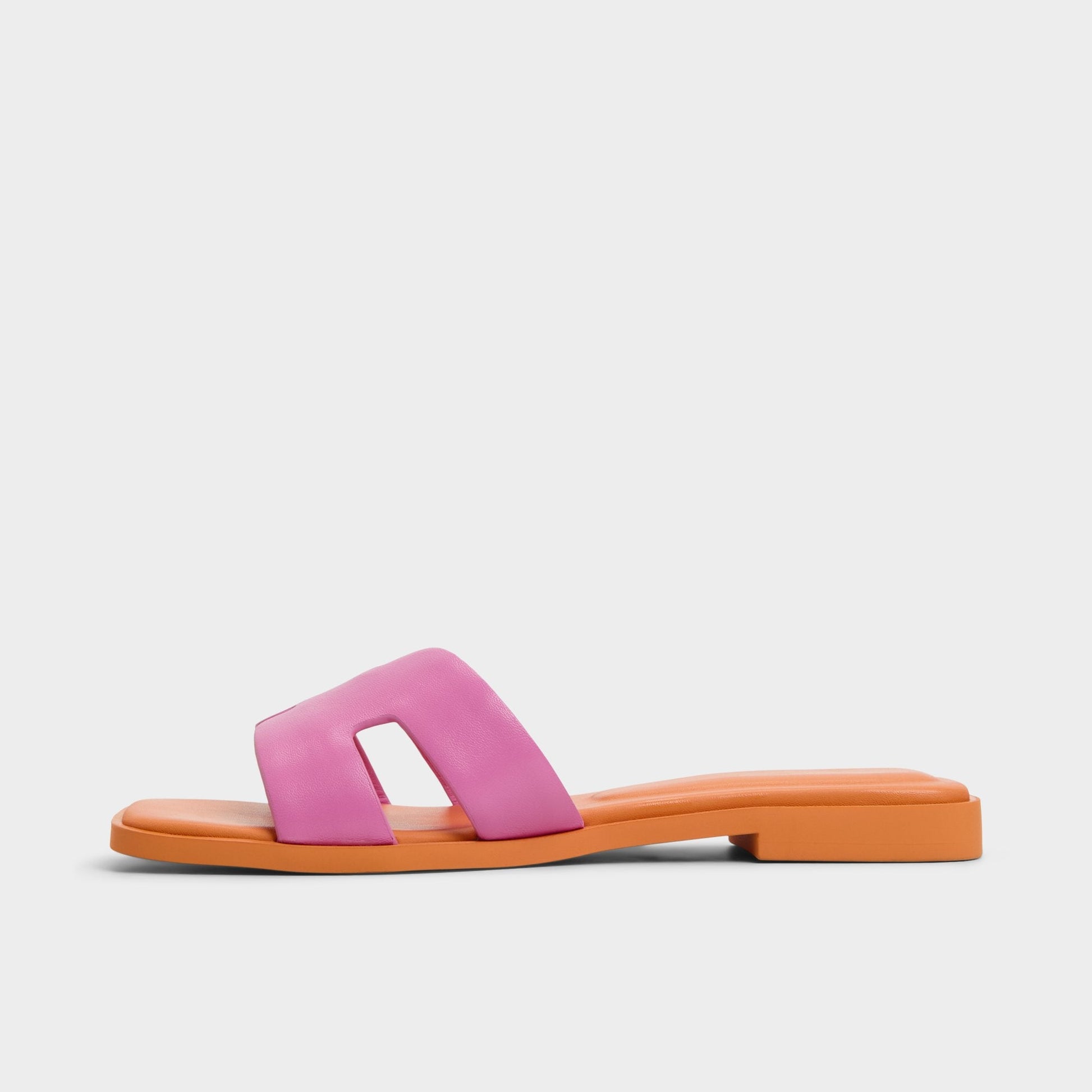 Itsandal Bright Pink Women's Flats - Slide sandal - Bright Pink