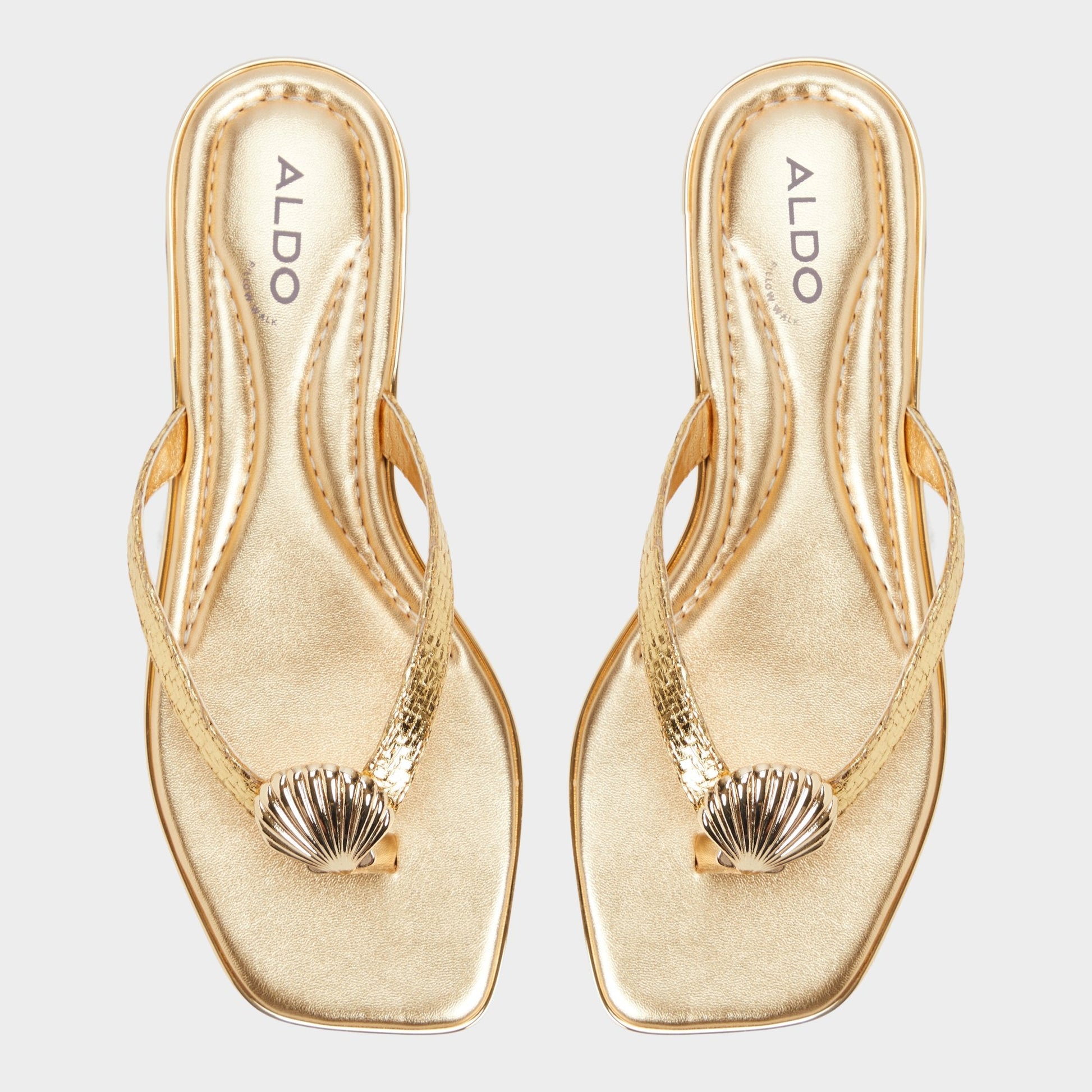 Conchiglia Gold Women's Flats - Flip flop - Gold