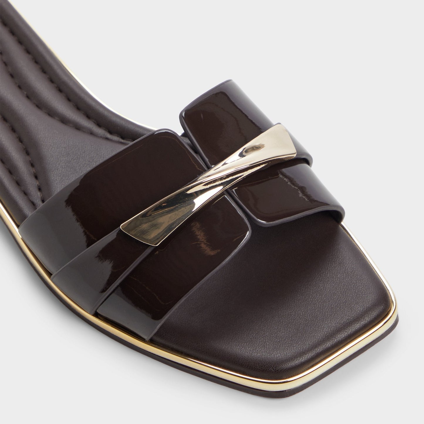 Darlina Medium Brown Women's Flats - Slide sandal - Medium brown