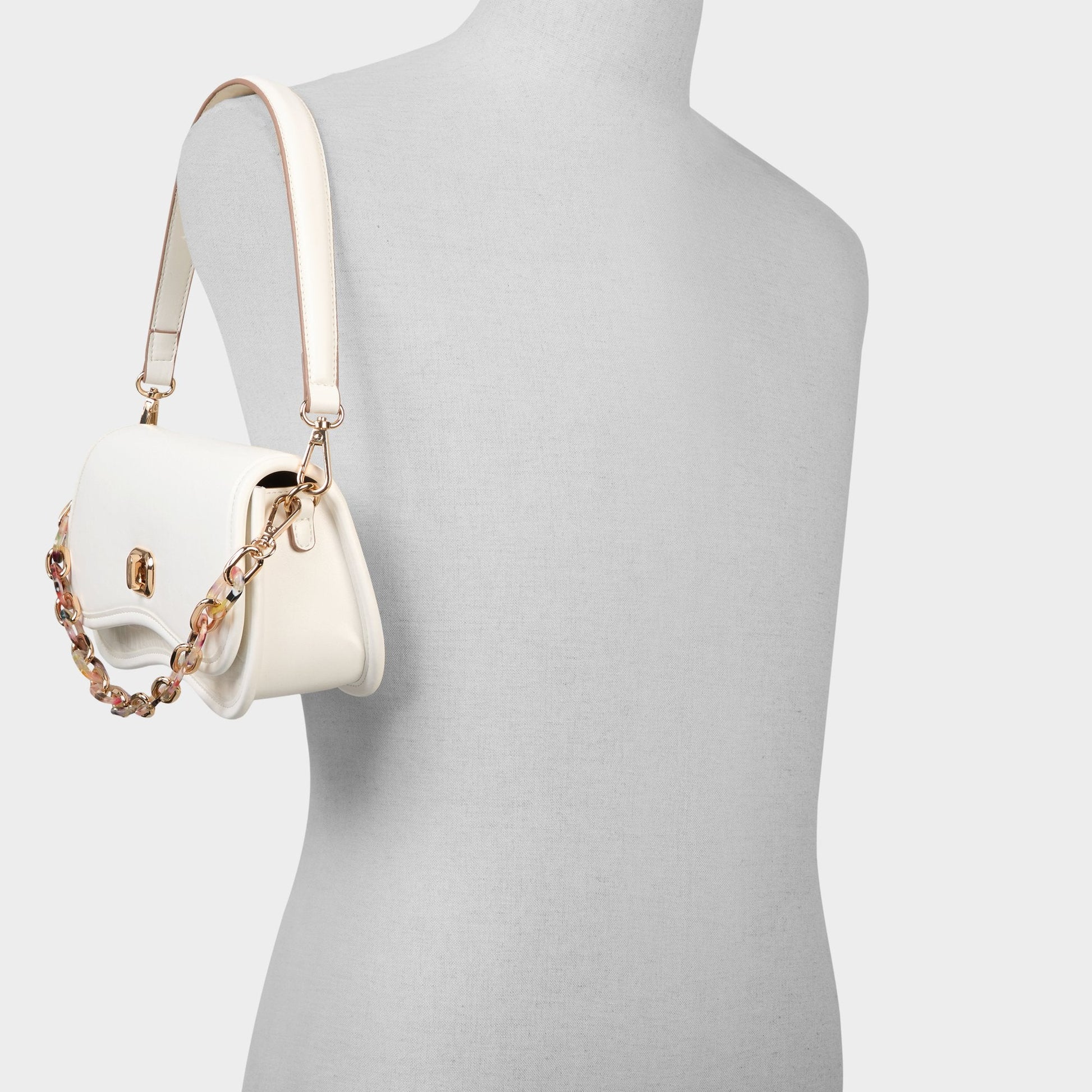 Clappertonnx in White - Shoulder bag - White