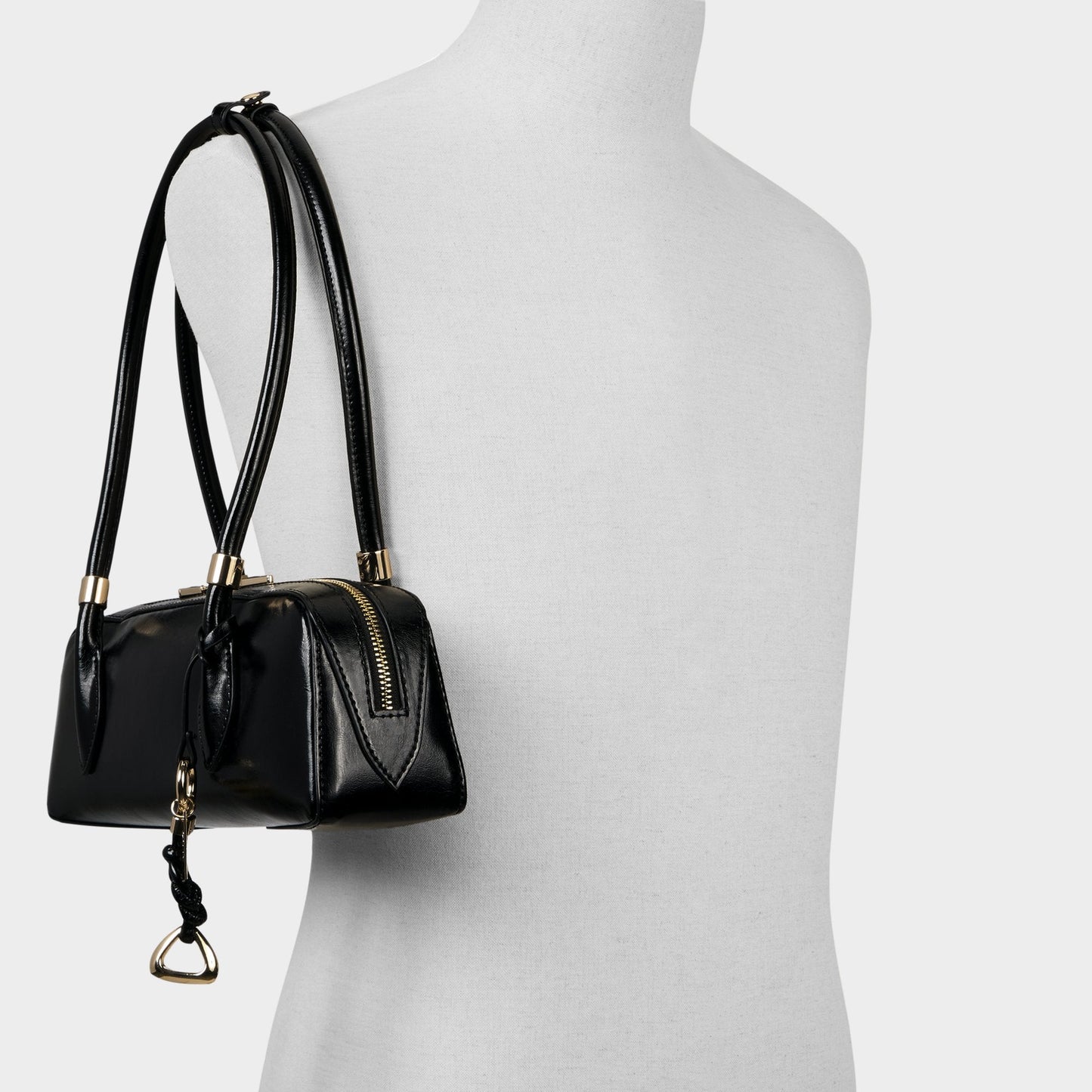 Elanorabagg in Black - Satchel bag - Black