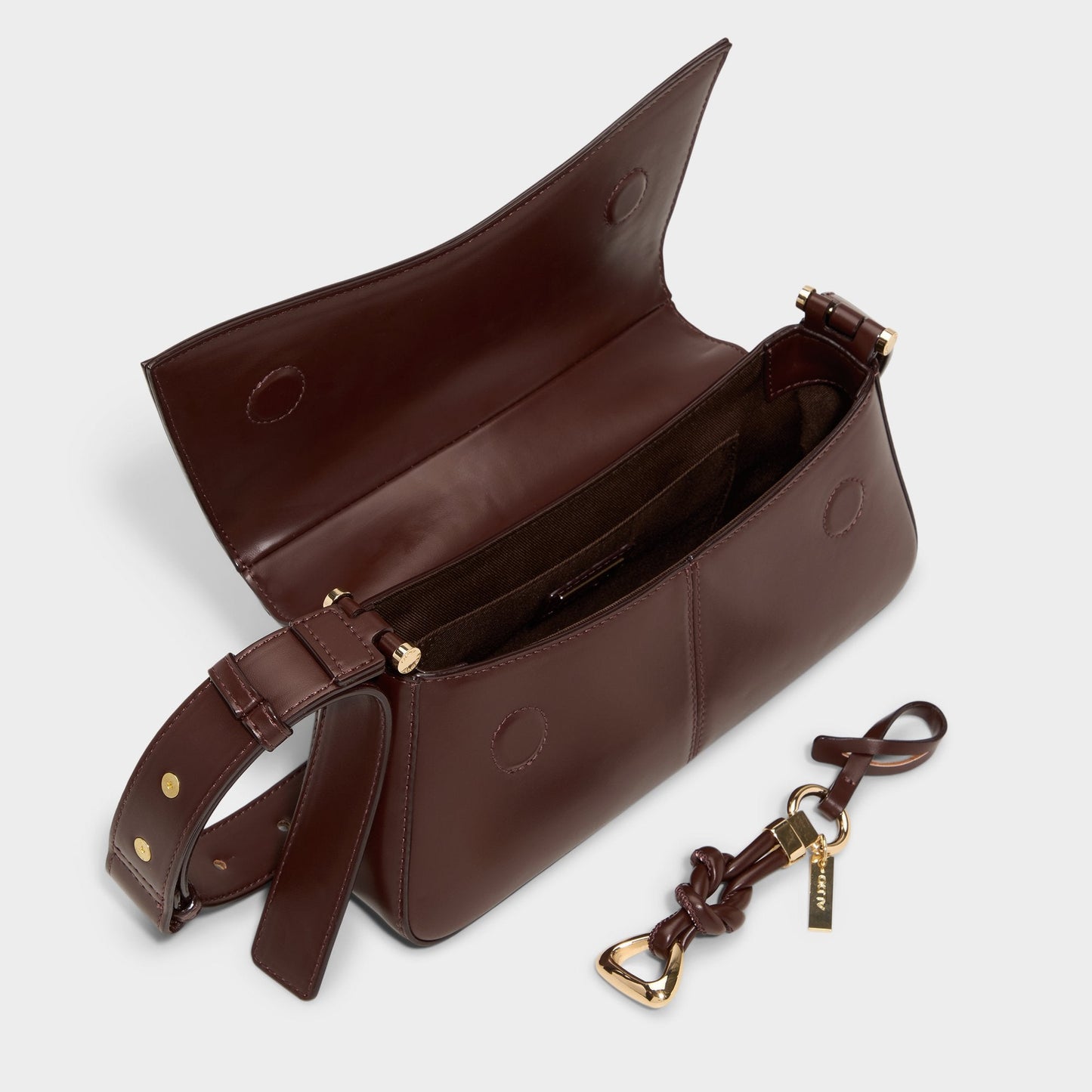 Evenaa in Brown - Shoulder bag - Brown