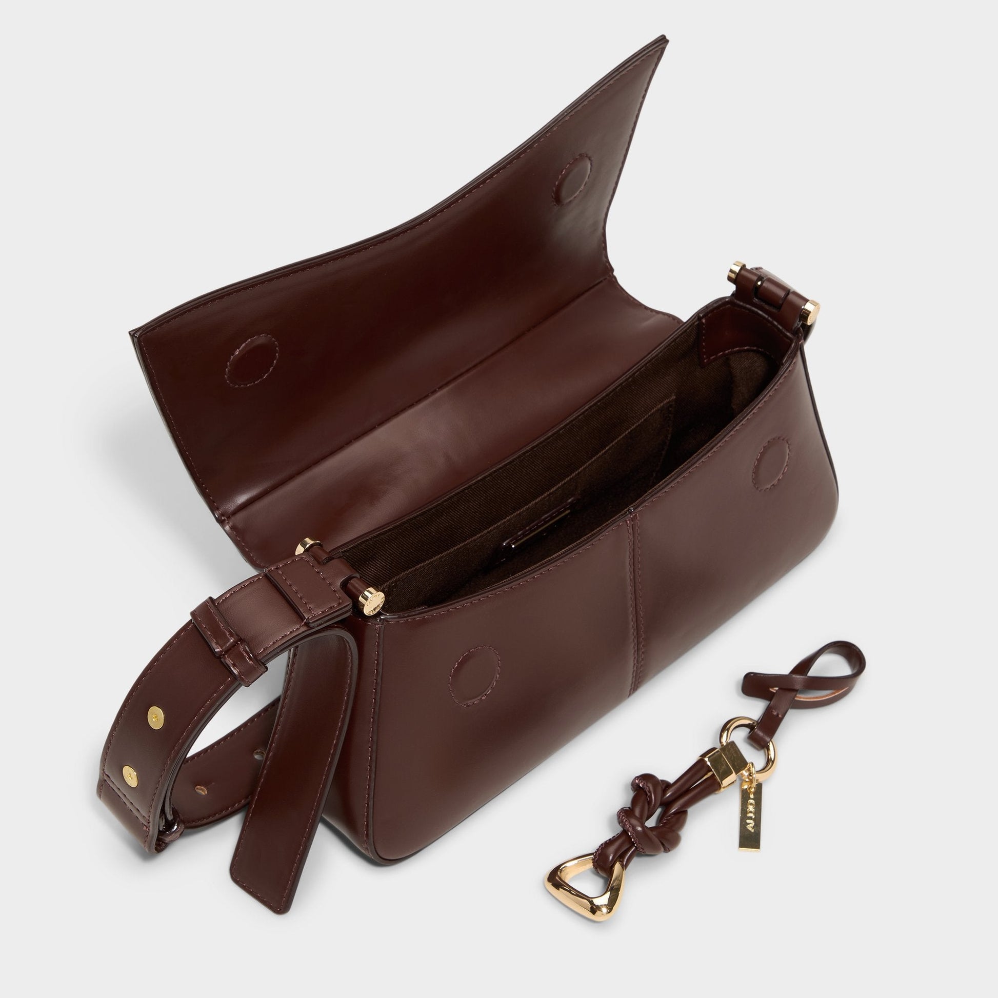 Evenaa in Brown - Shoulder bag - Brown