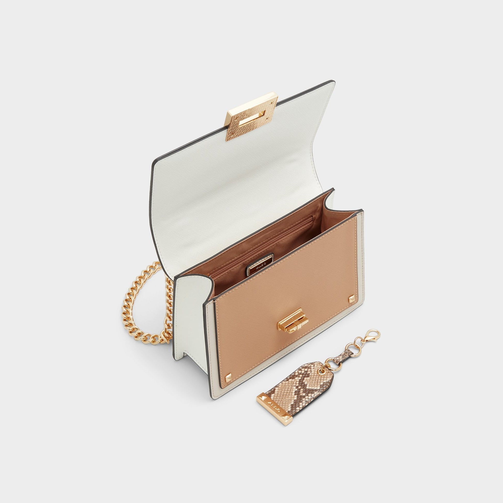 Byworthh in Other Beige - Crossbody bag - Other beige