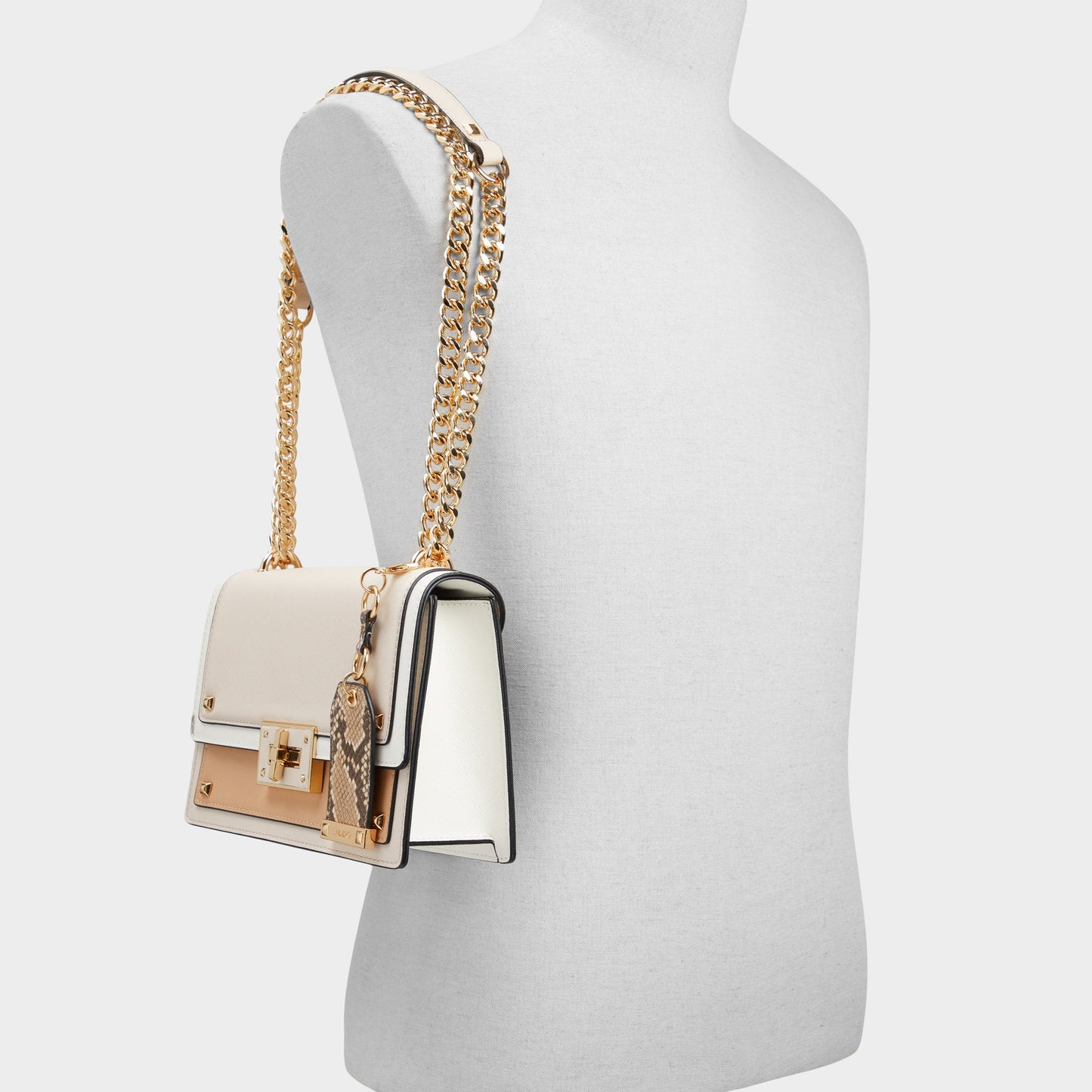 Byworthh in Other Beige - Crossbody bag - Other beige
