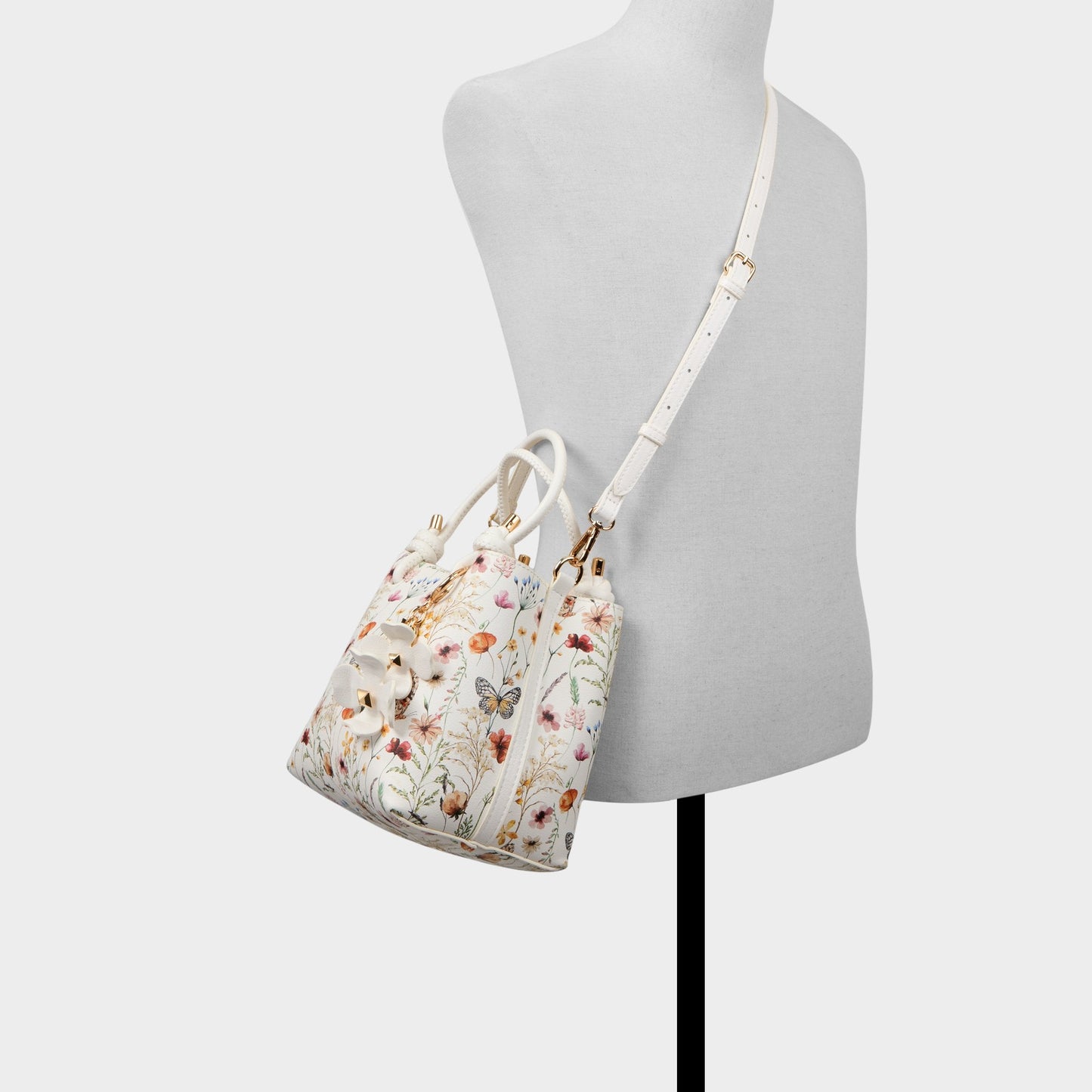 Evililyaax in Floral - Satchel bag - Floral