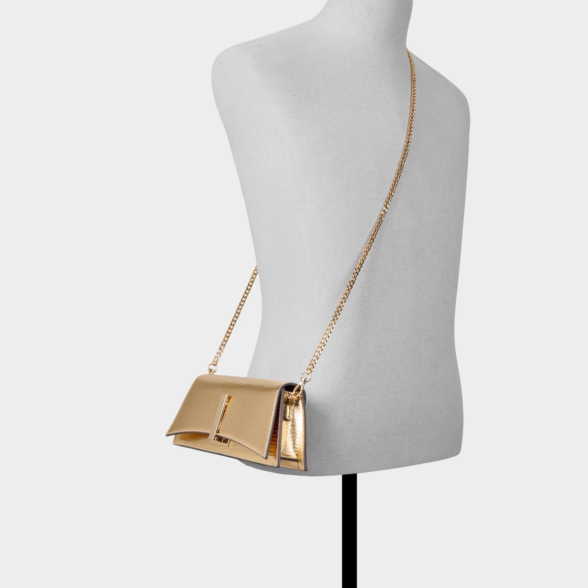 Mmychaelaa in Gold - Clutch - Gold