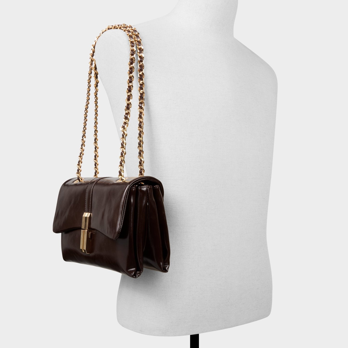 Aliciee in Brown - Crossbody bag - Brown