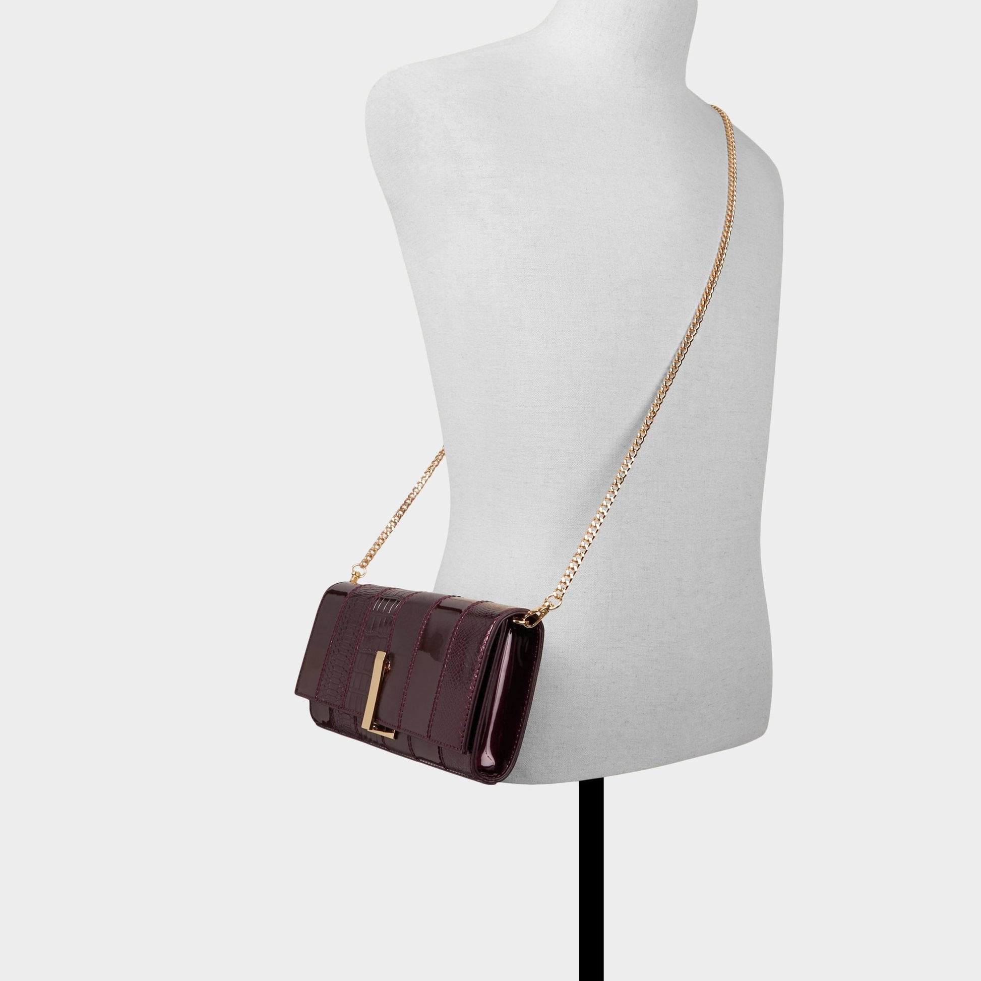 Alarissaa in Purple - Shoulder bag - Purple