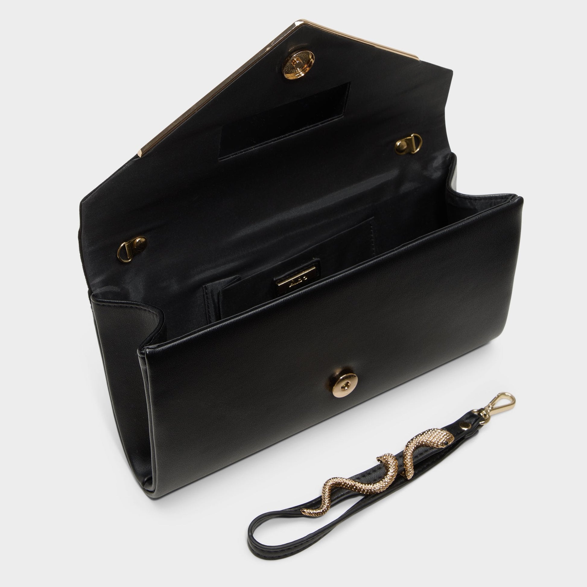 Serpantee in Black - Clutch - Black