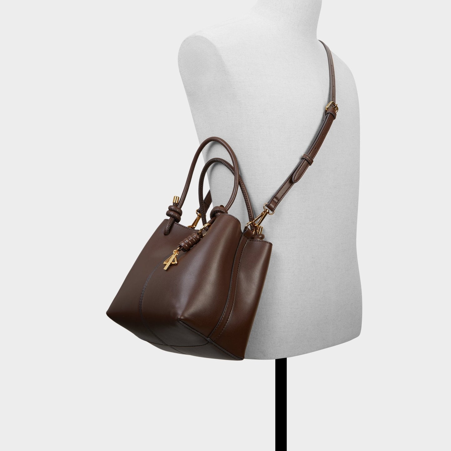 Evielilyyx in Brown 14180639 - Satchel bag - Brown