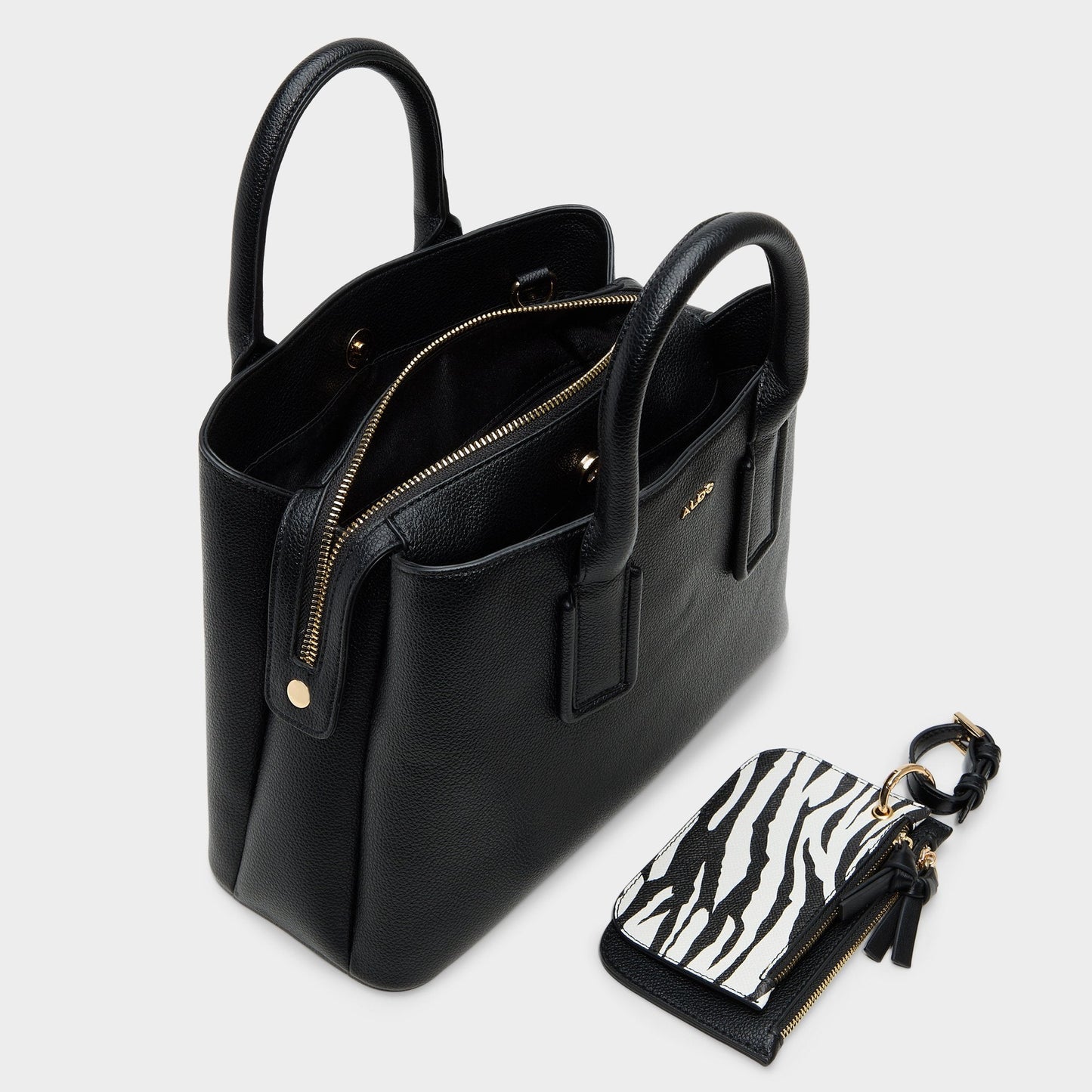 Jeynnaa in Black - Satchel bag - Black