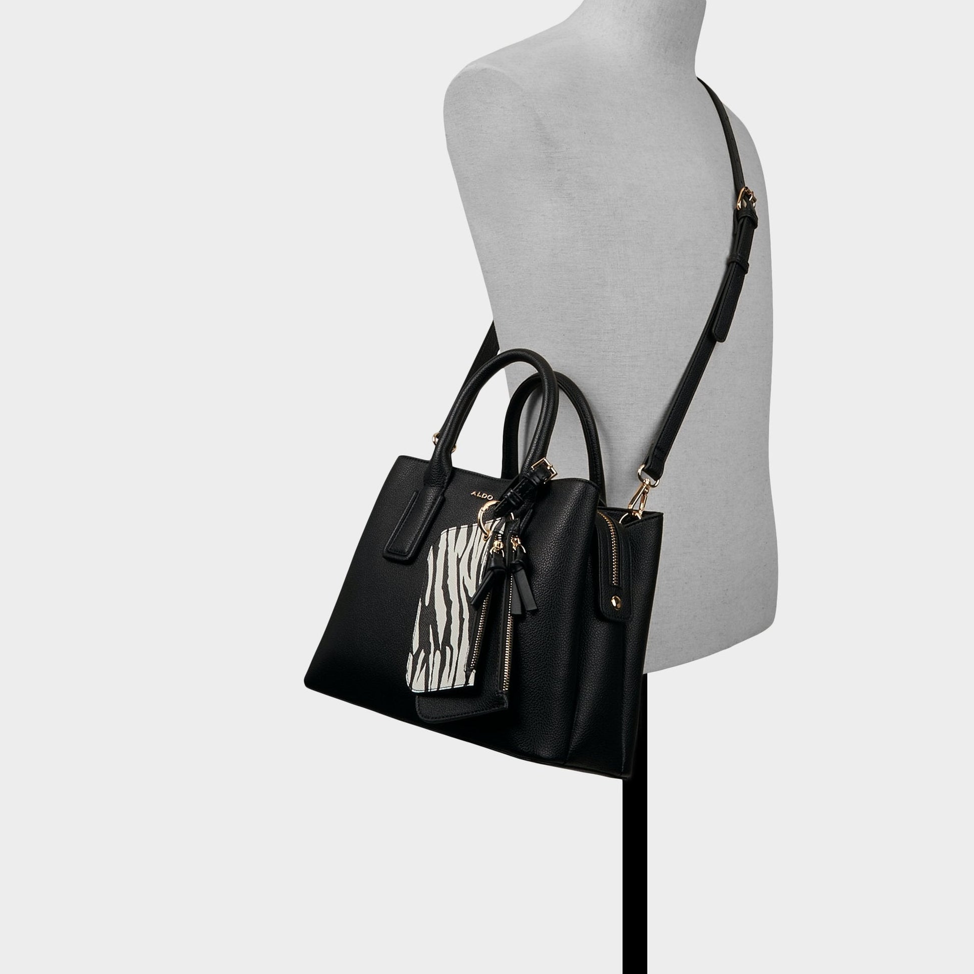 Jeynnaa in Black - Satchel bag - Black