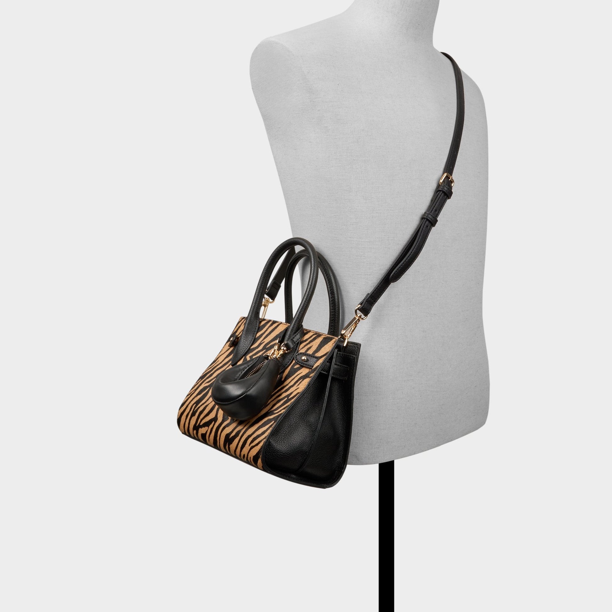Auraliee in Print - Satchel bag - Print