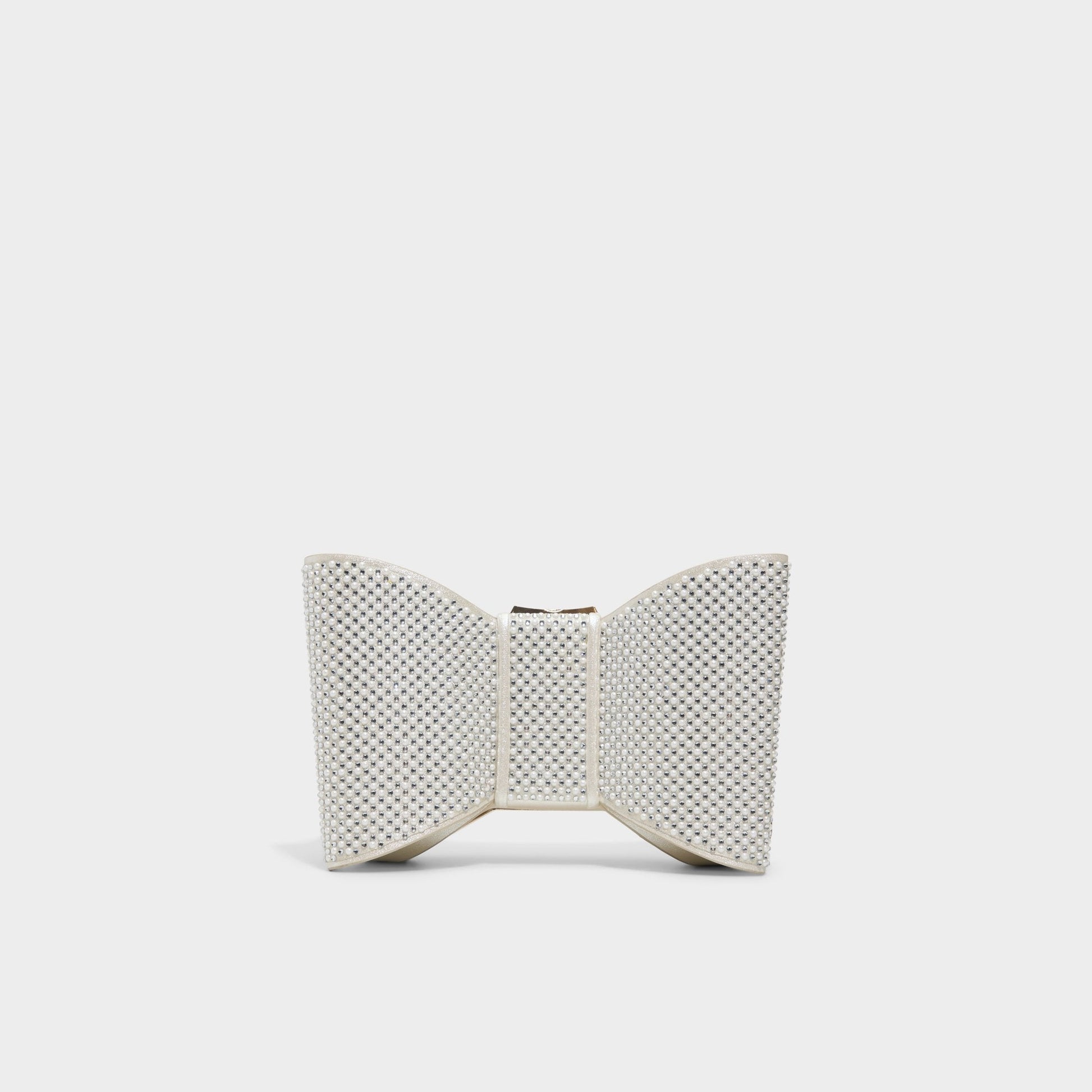 Dressboww in White Overflow -  - White Overflow