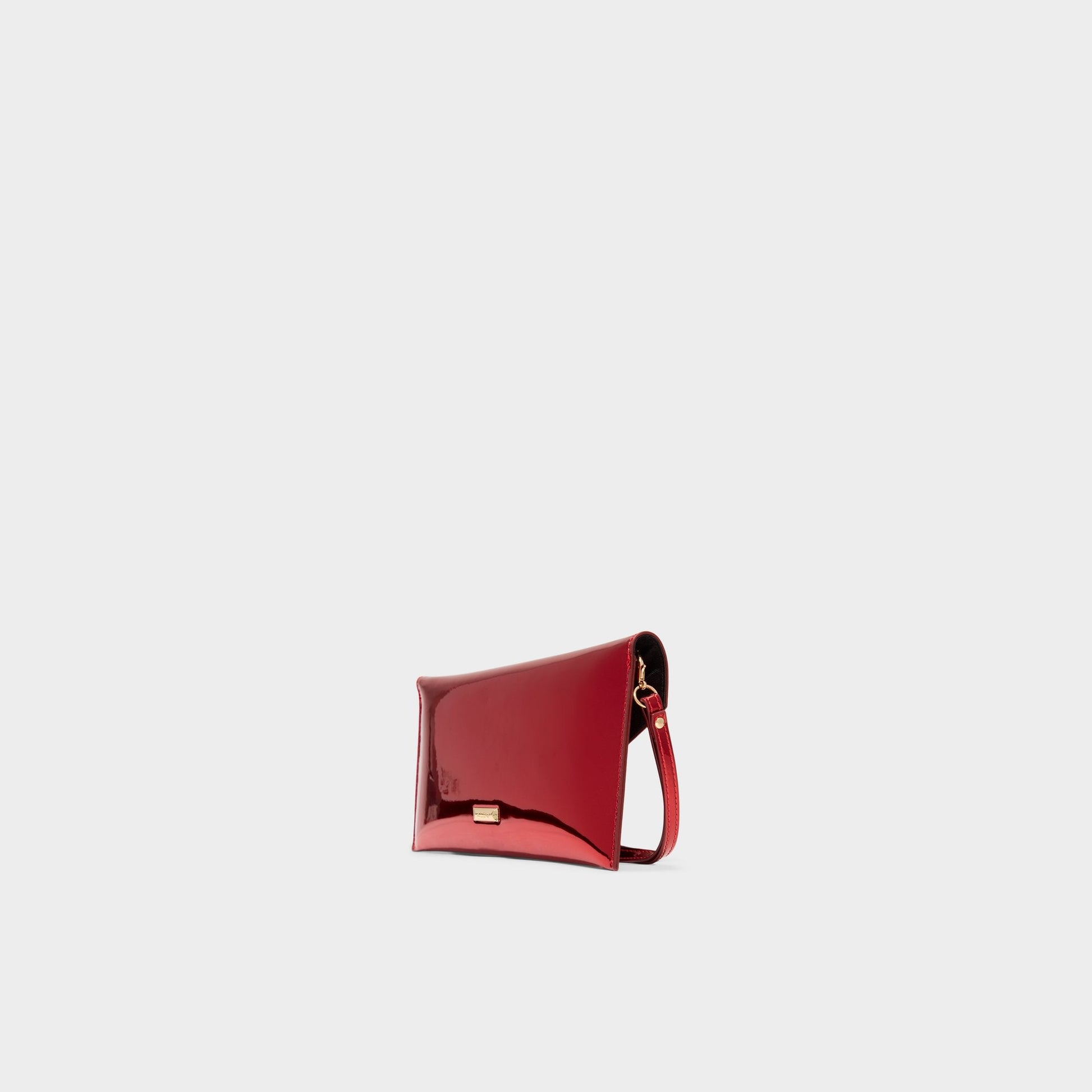 Mallasvee in Other Red - Clutch - Other Red