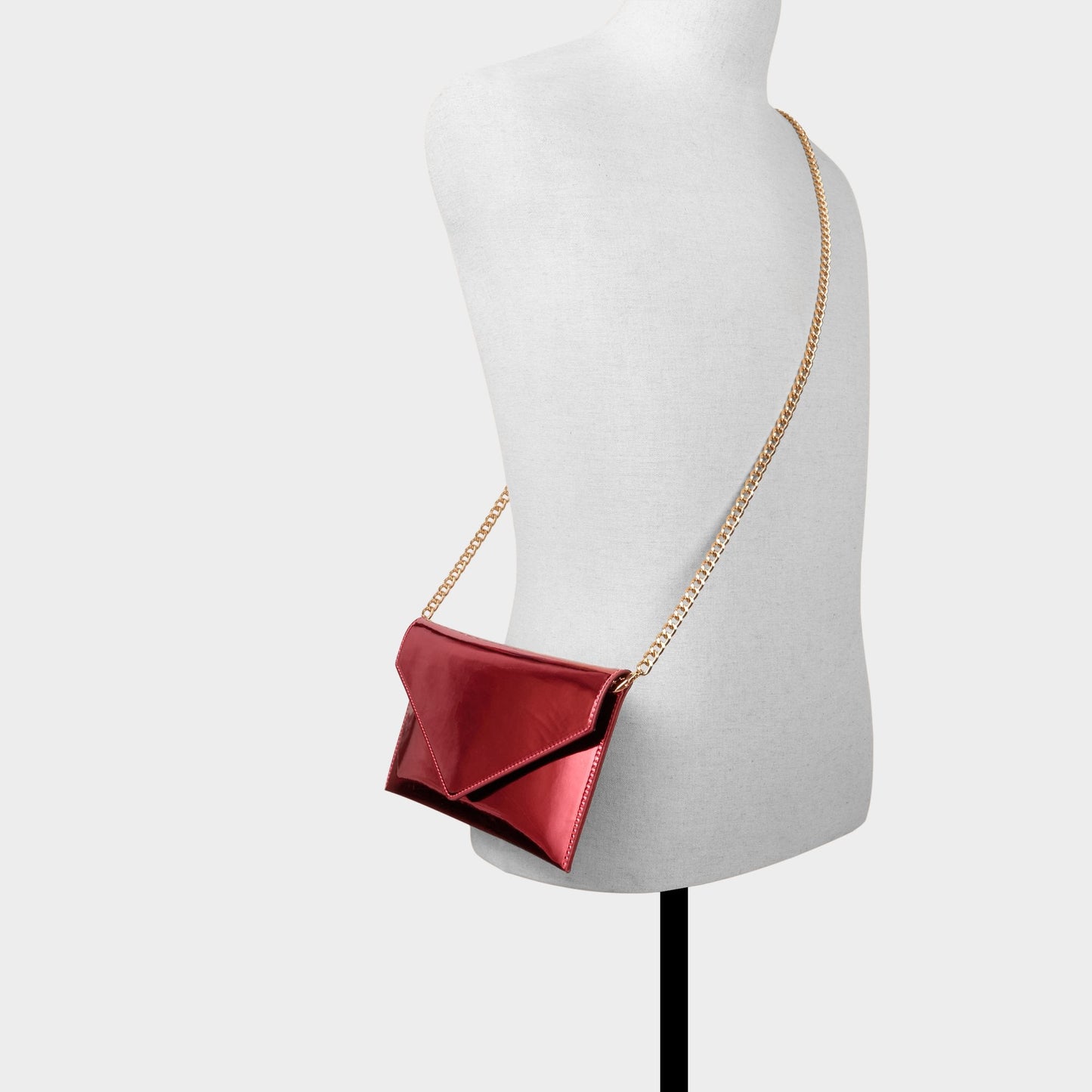 Mallasvee in Other Red - Clutch - Other Red