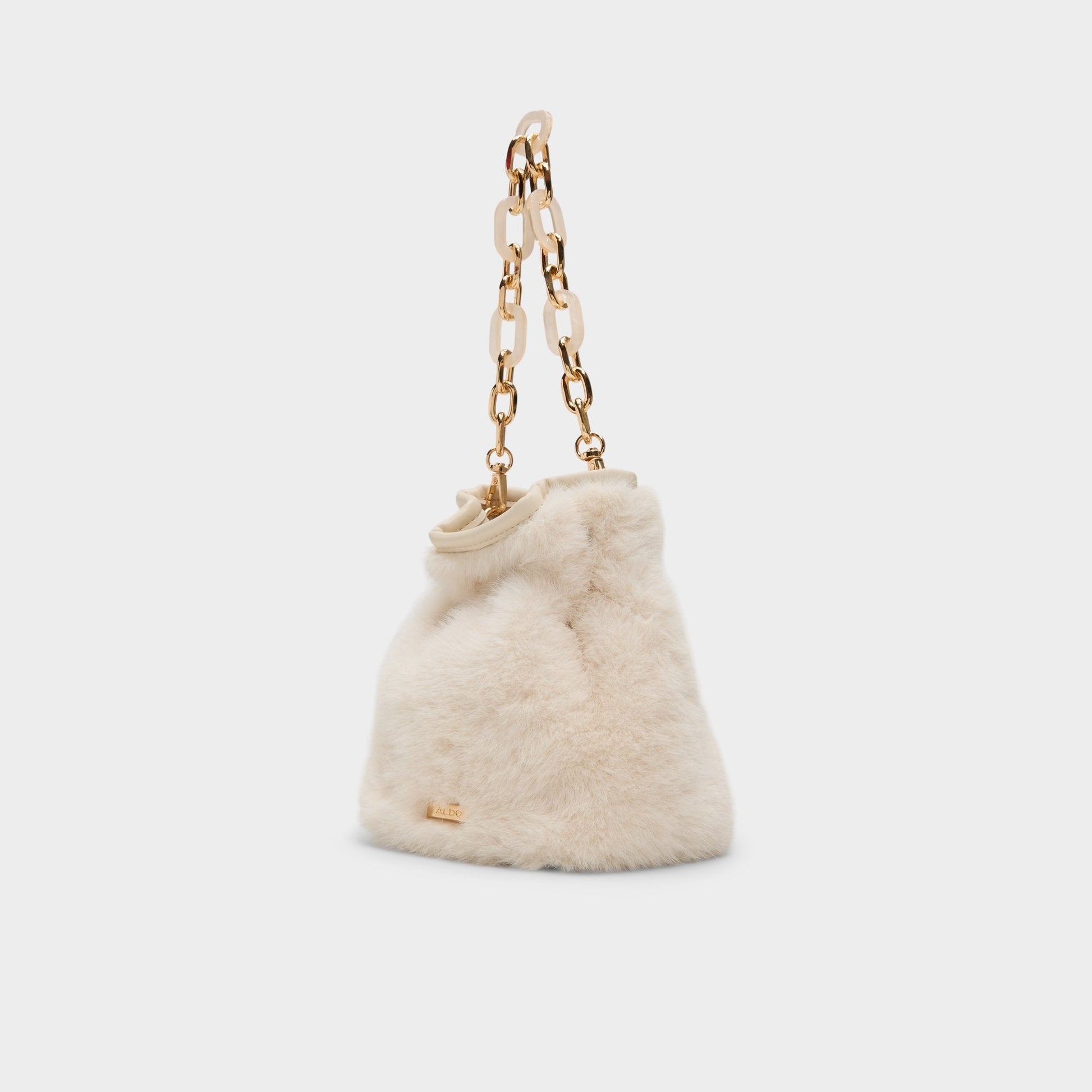Ilynnaa in Other White - Bucket bag - Other white