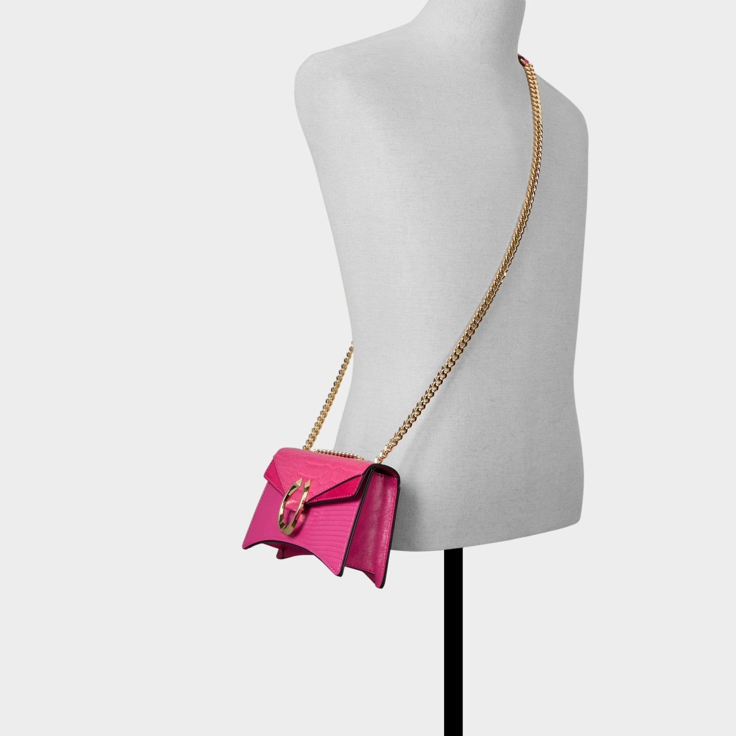 Fortunaax in Floral - Crossbody bag - Floral