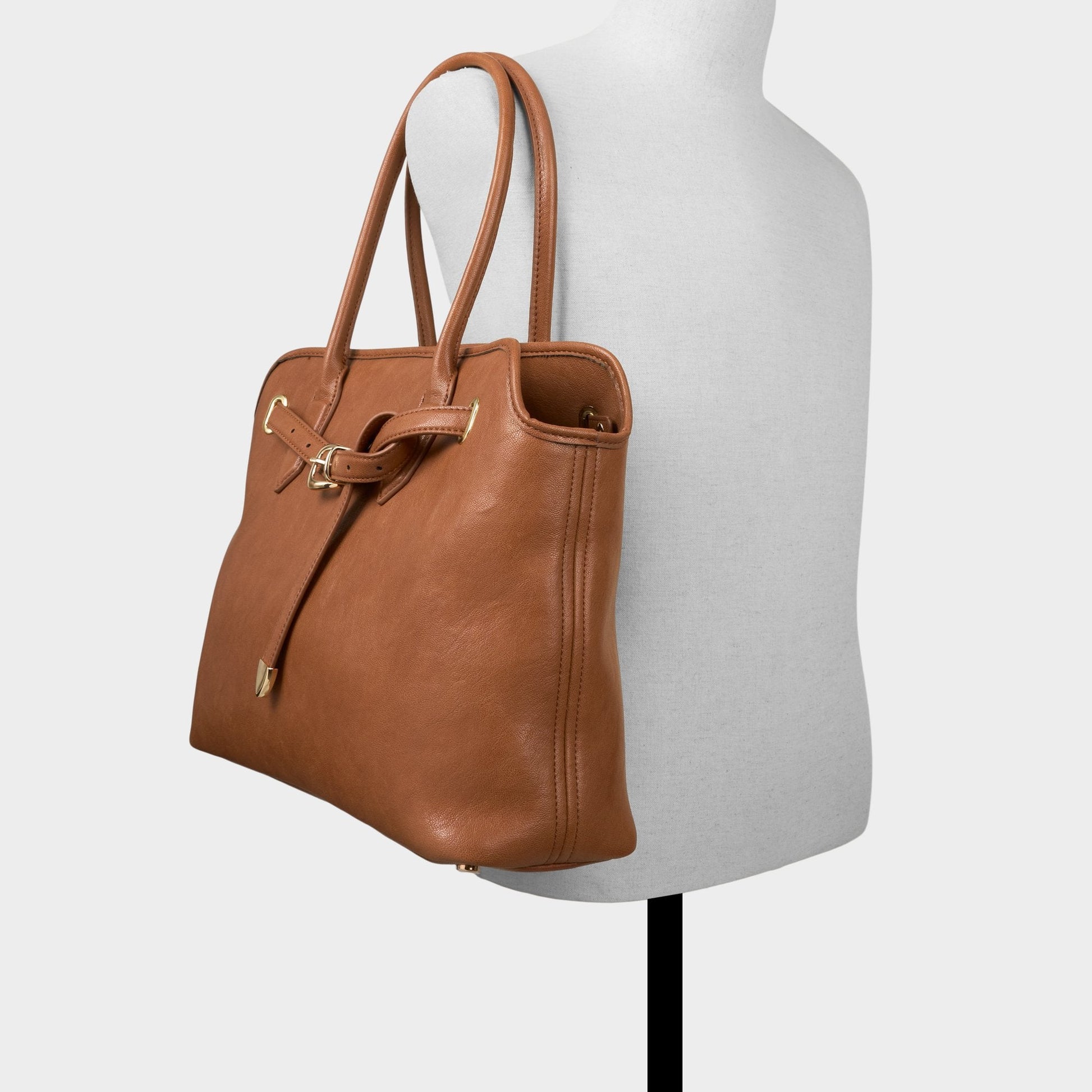 Eevangeliaax in Tan - Satchel bag - Tan