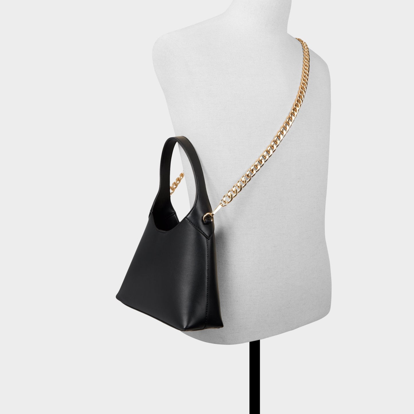 Smallharperr in Black - Hobo bag - Black