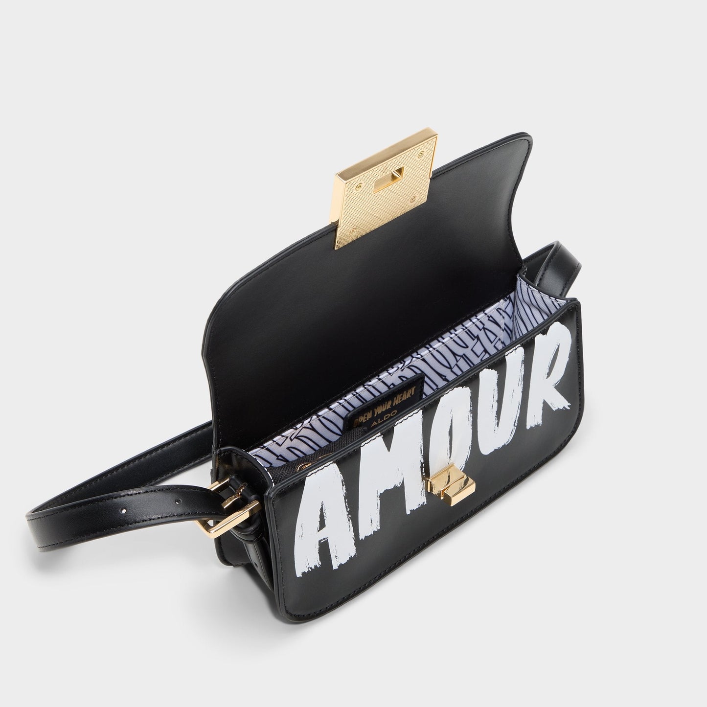 Amandyy in Black - Shoulder bag - Black