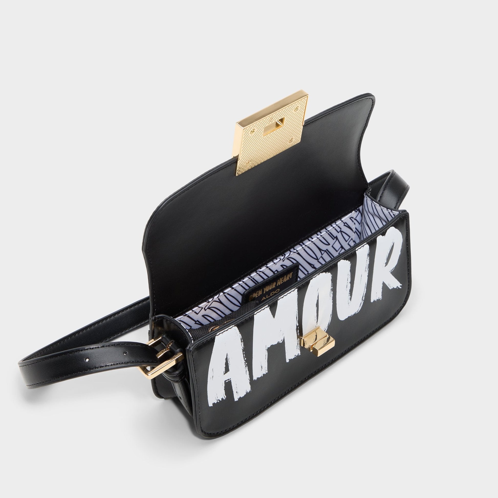 Amandyy in Black - Shoulder bag - Black