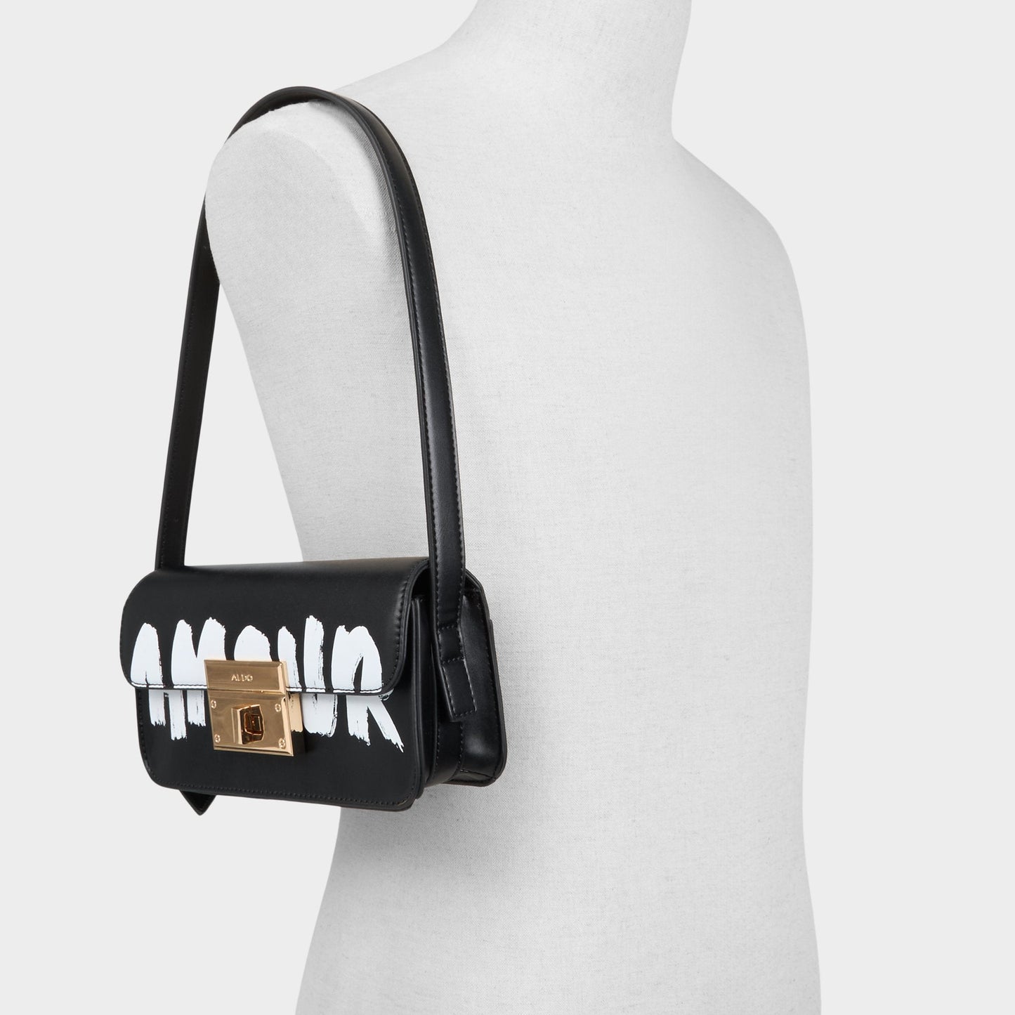 Amandyy in Black - Shoulder bag - Black