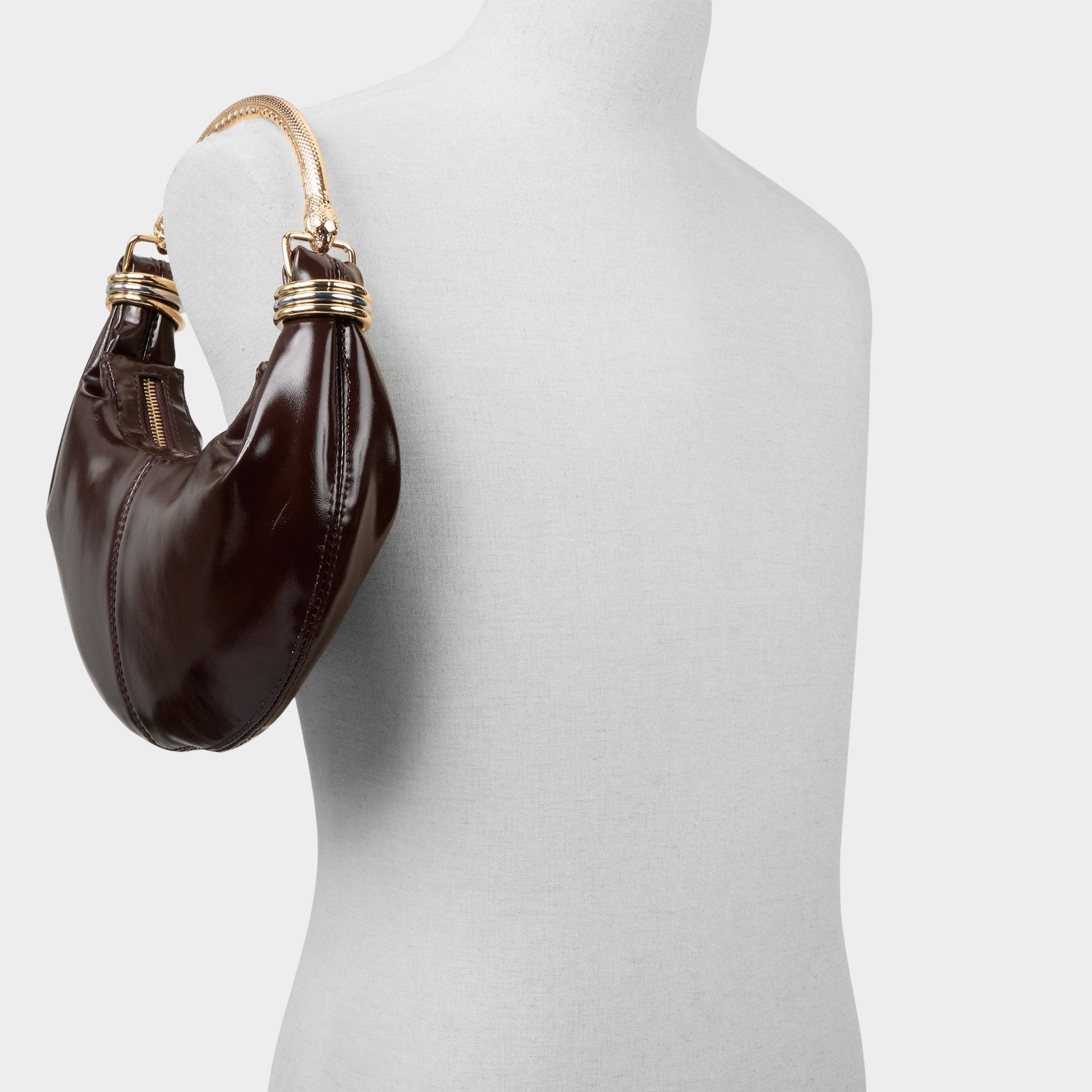 Kemberlyyx in Plum - Shoulder bag - Plum